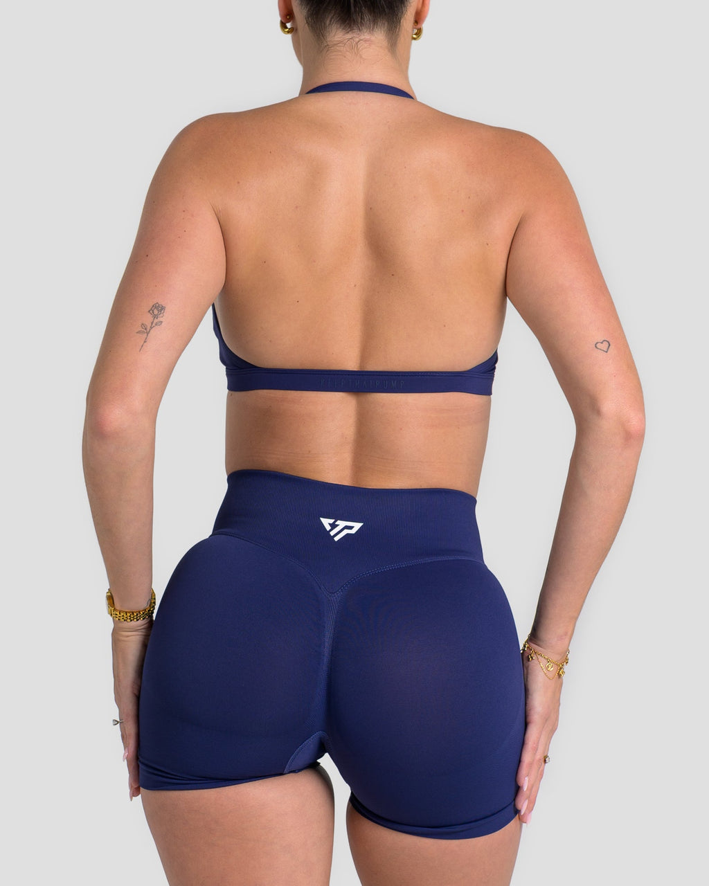 RECOIL HIGH WAIST SCRUNCH SHORTS - NAVY