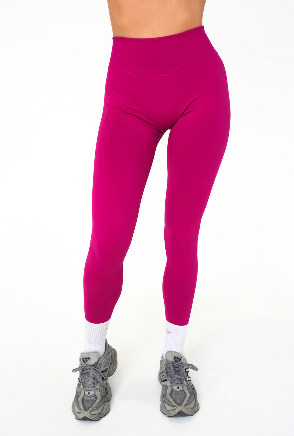LJ V-BACK SCRUNCH LEGGING - CRANBERRY