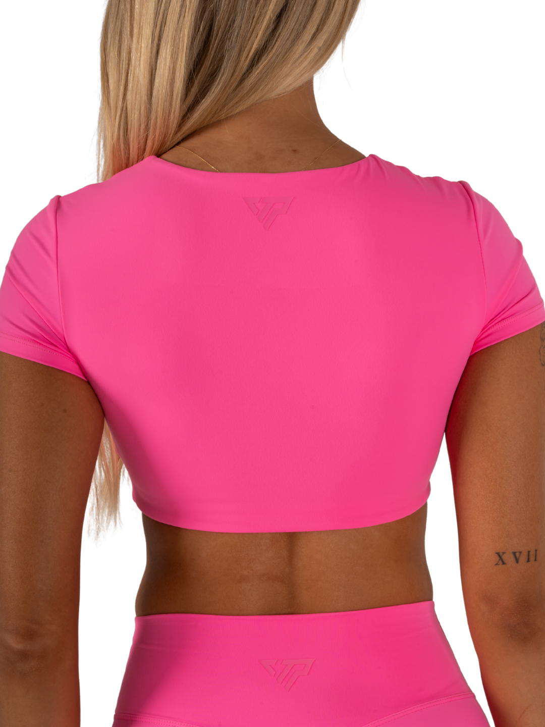 SLEEK TOP SHORT SLEEVE - NEON PINK