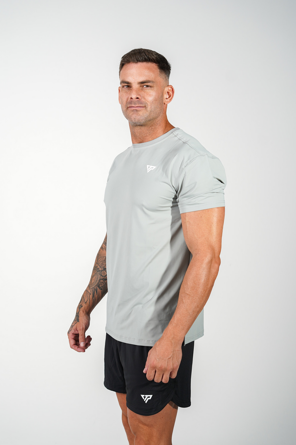 KTP MEN'S HI TECH DRY FIT TEE - LIGHT GREY