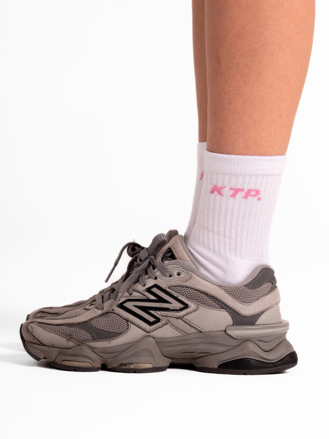 KTP SOCKS 2.0 - BABY PINK LOGO