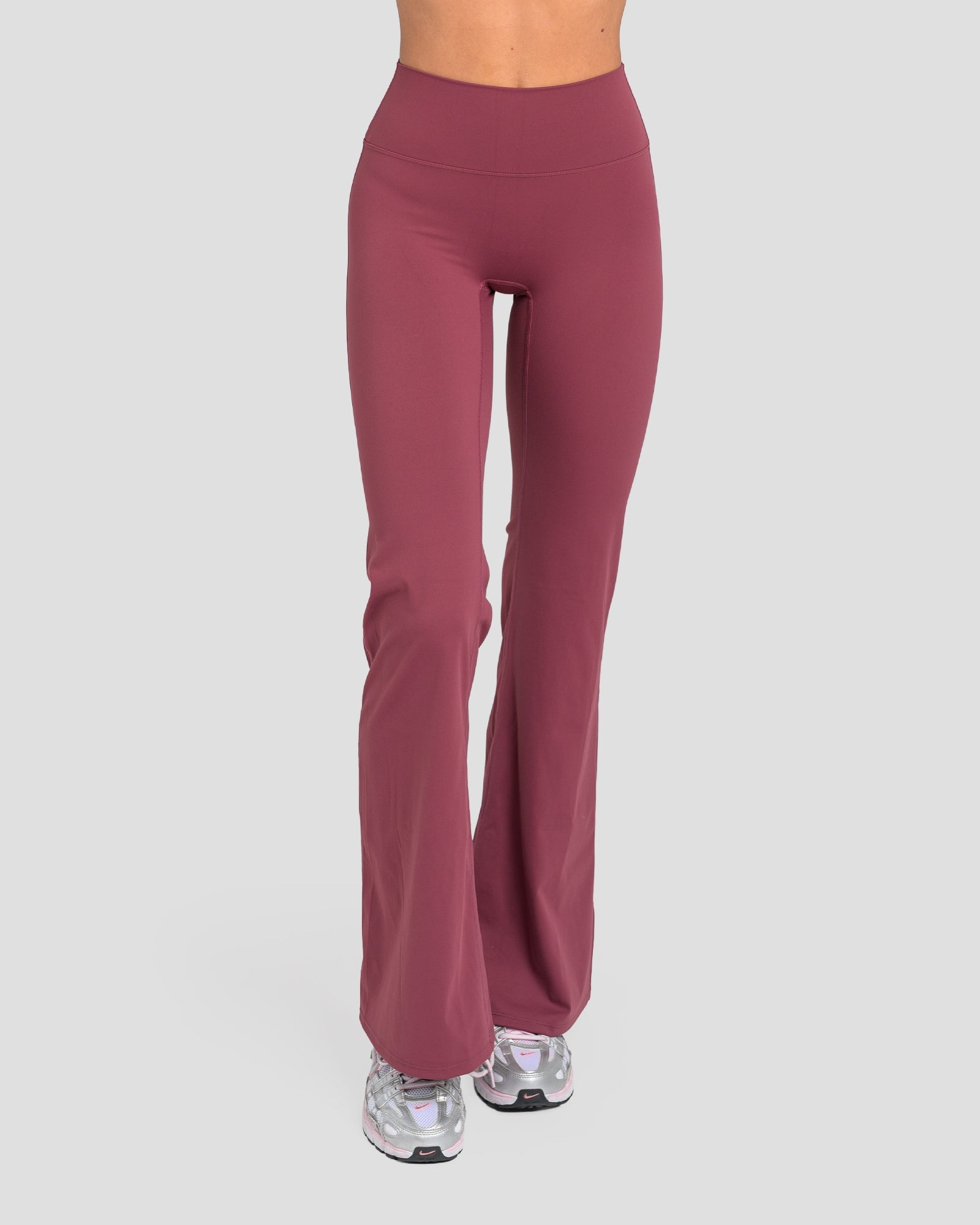 CIARA FLARED PANTS- GRAPE