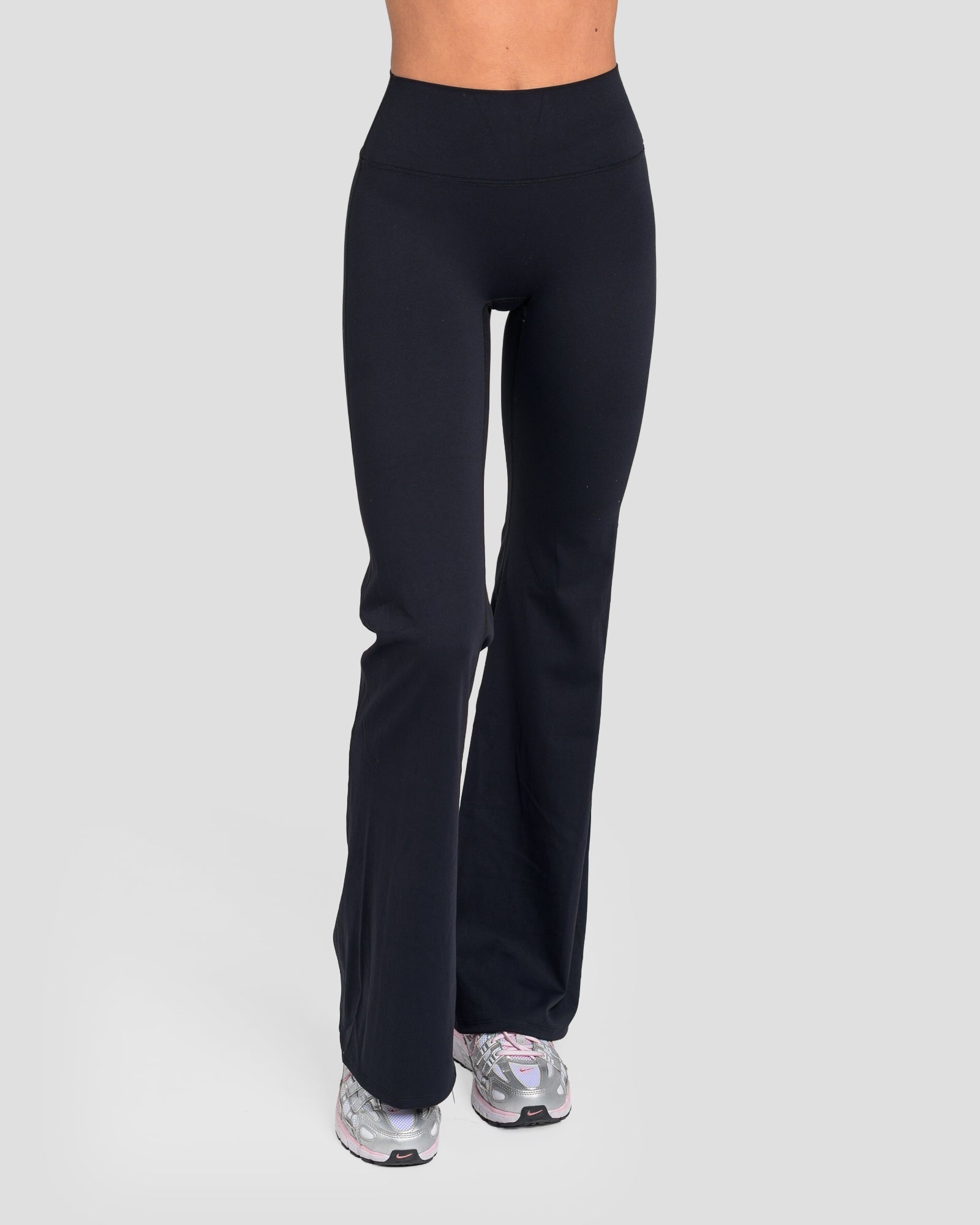 CIARA FLARED PANTS- MIDNIGHT