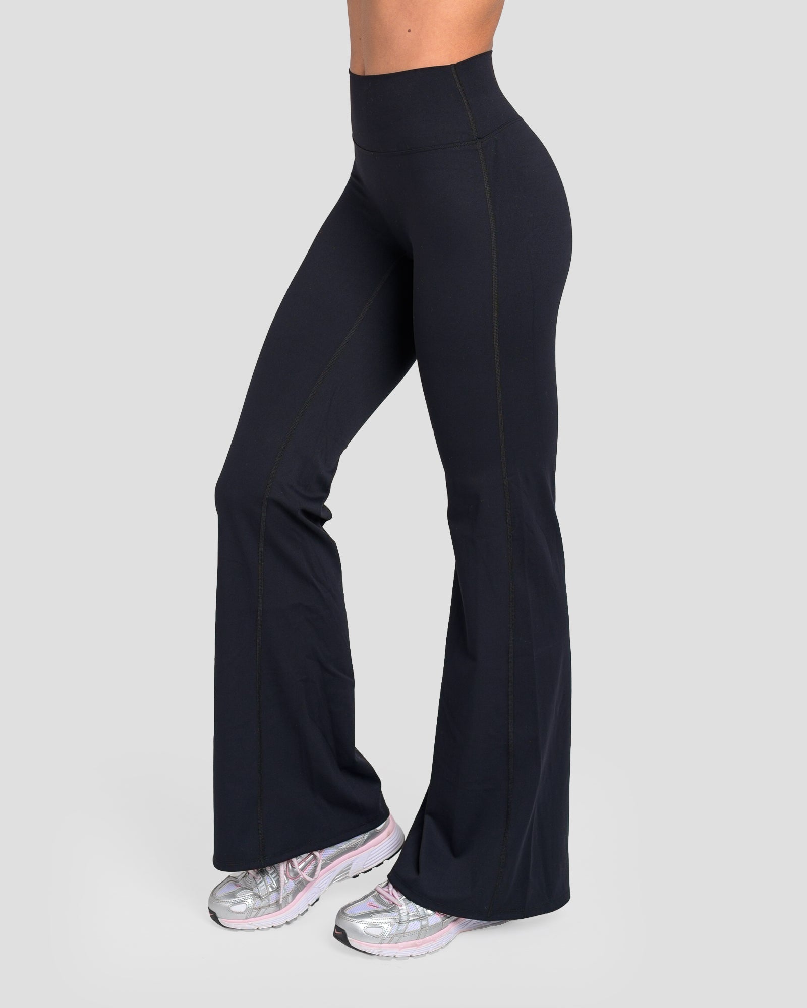 CIARA FLARED PANTS- MIDNIGHT