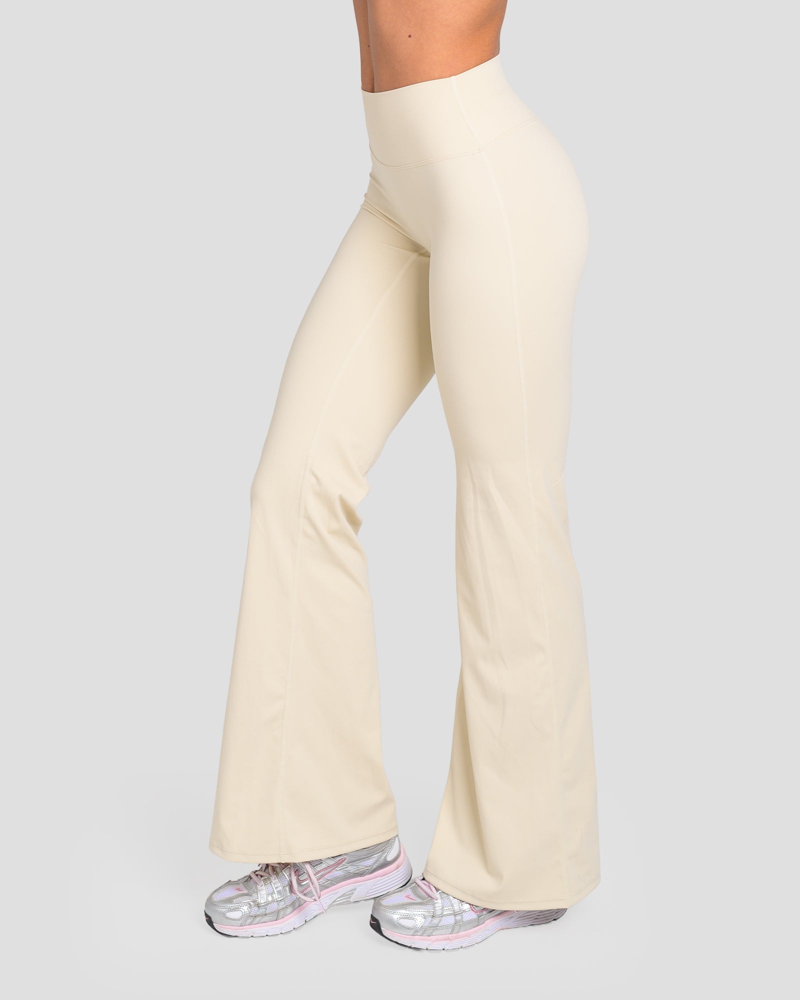 CIARA FLARED PANTS- OAT