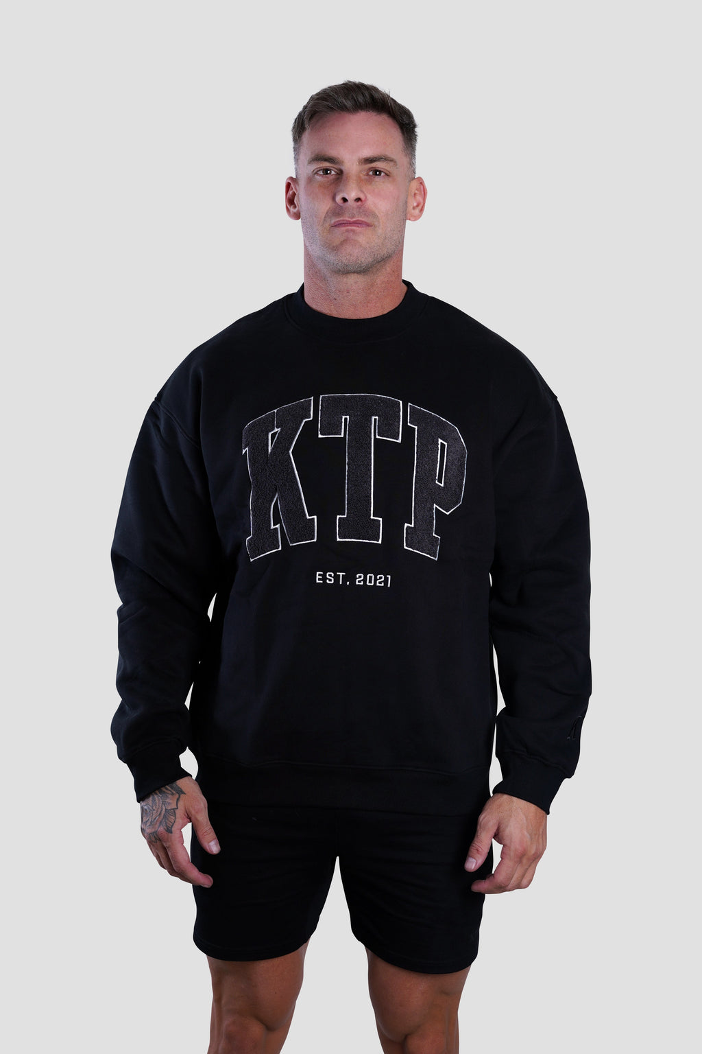 Men’s Season 1 Crew Neck Jumper - Black