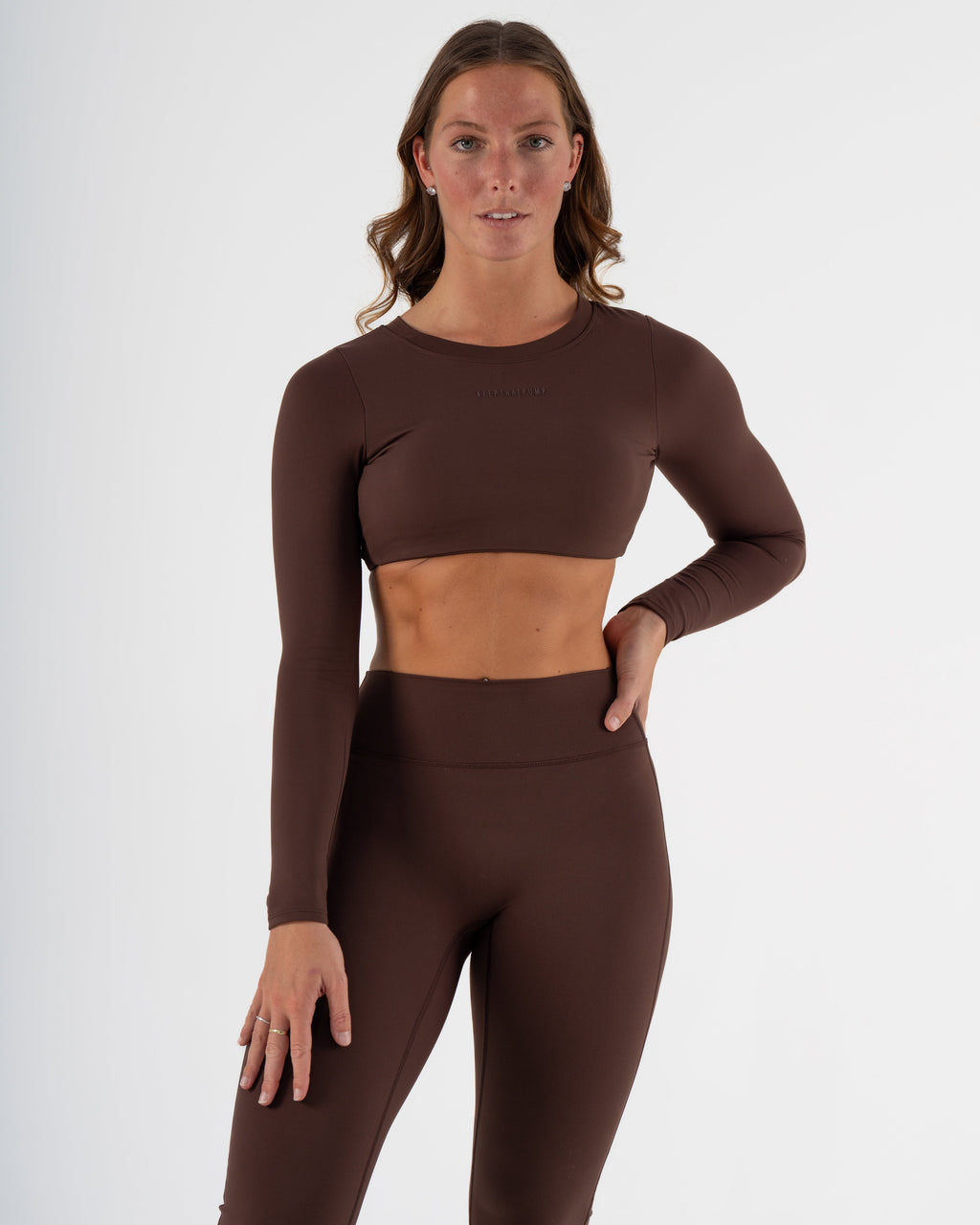 SIGNATURE LONG SLEEVE CROP - ESPRESSO