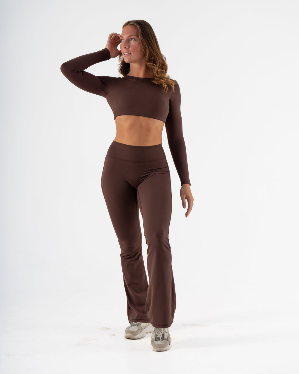 SIGNATURE LONG SLEEVE CROP - ESPRESSO