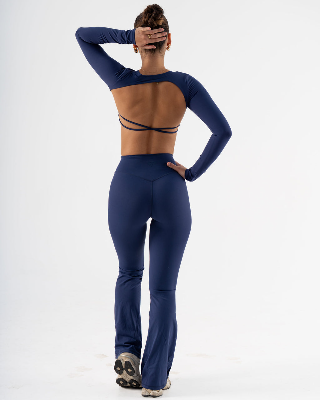 SIGNATURE LONG SLEEVE CROP - NAVY