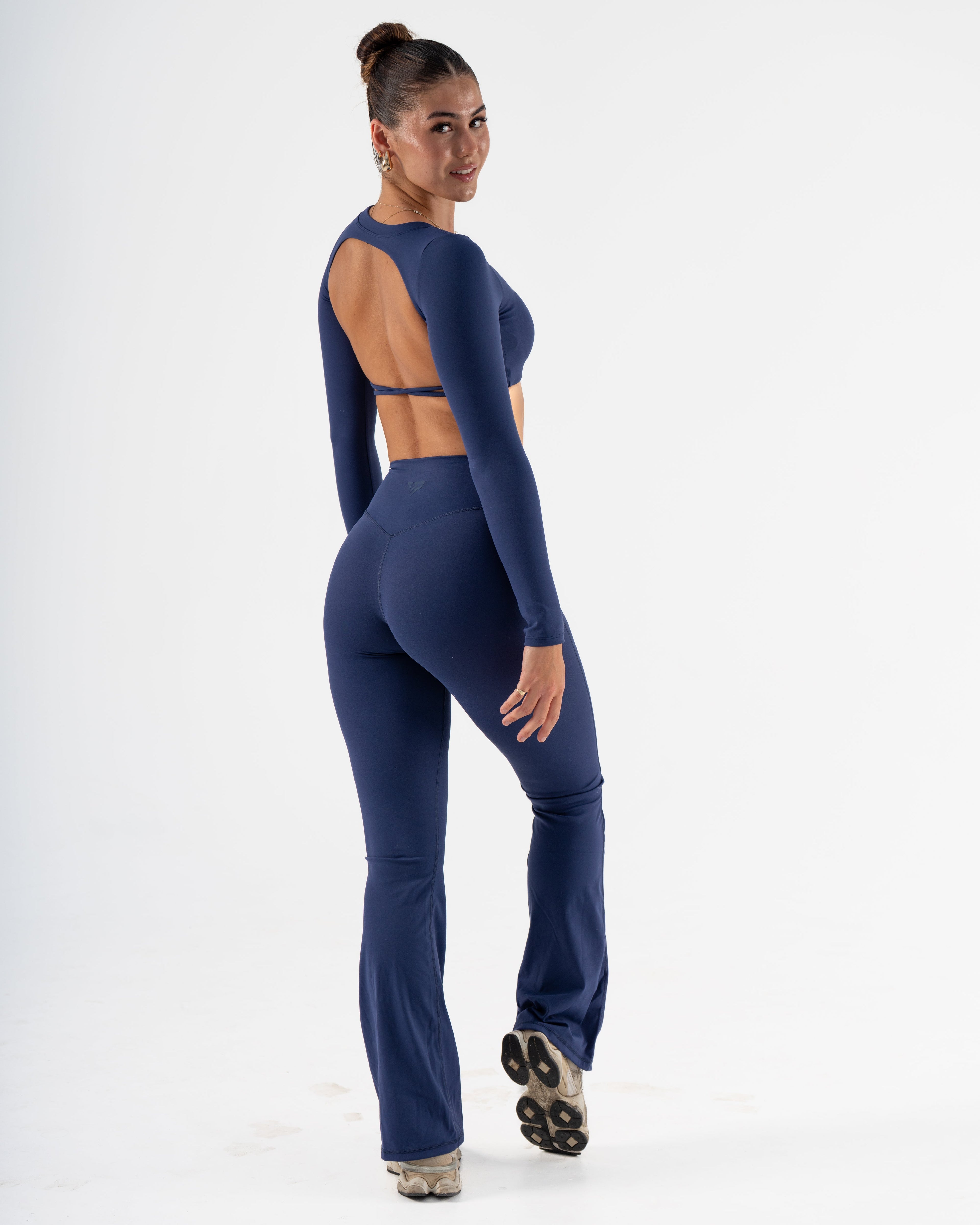 SIGNATURE LONG SLEEVE CROP - NAVY