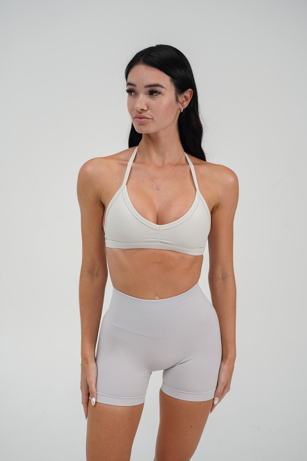 RECOIL HIGH WAIST SCRUNCH SHORTS - CLOUD GREY