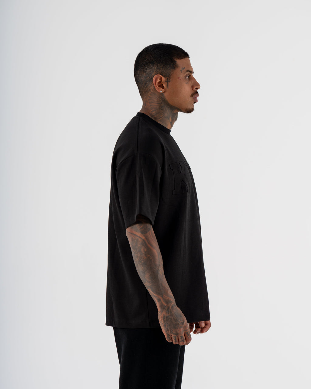 EMBOSSED KTP TEE 2 - BLACK