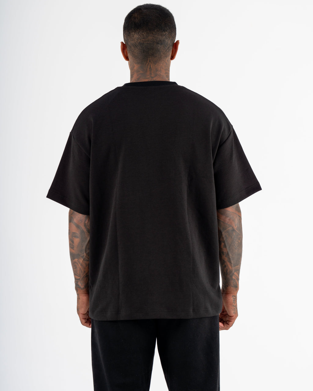 KTP MEN'S EMBOSSED TEE - BLACK