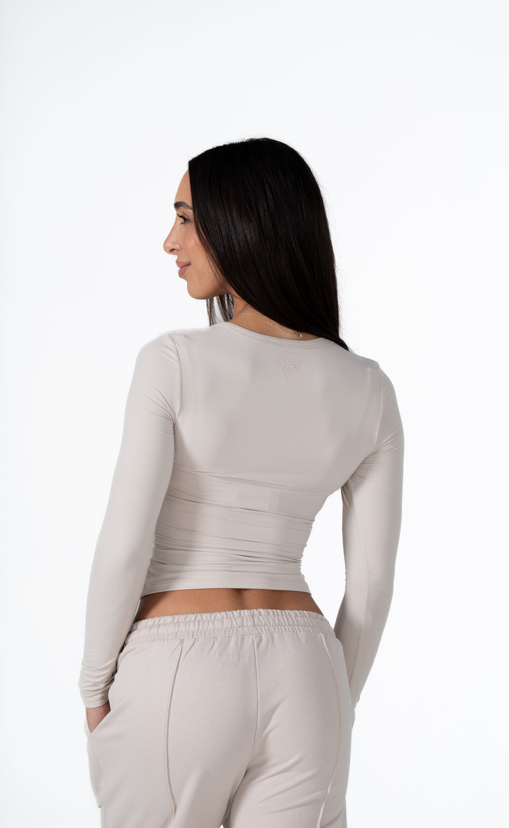 CLASSIC V-NECK LONG SLEEVE - BONE