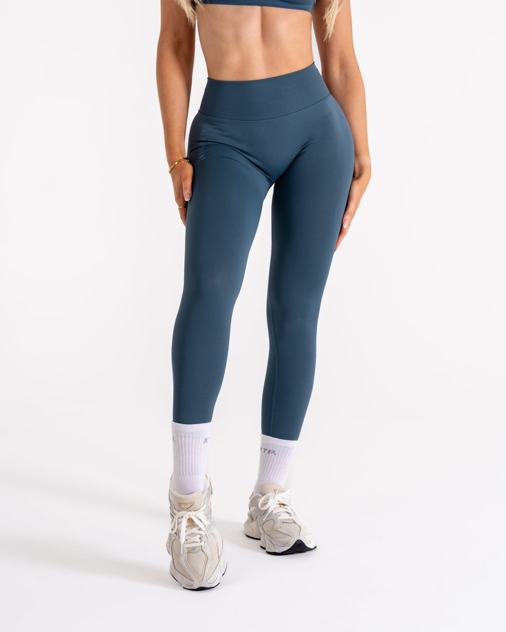 LJ V-BACK SCRUNCH LEGGING - BLUE TEAL