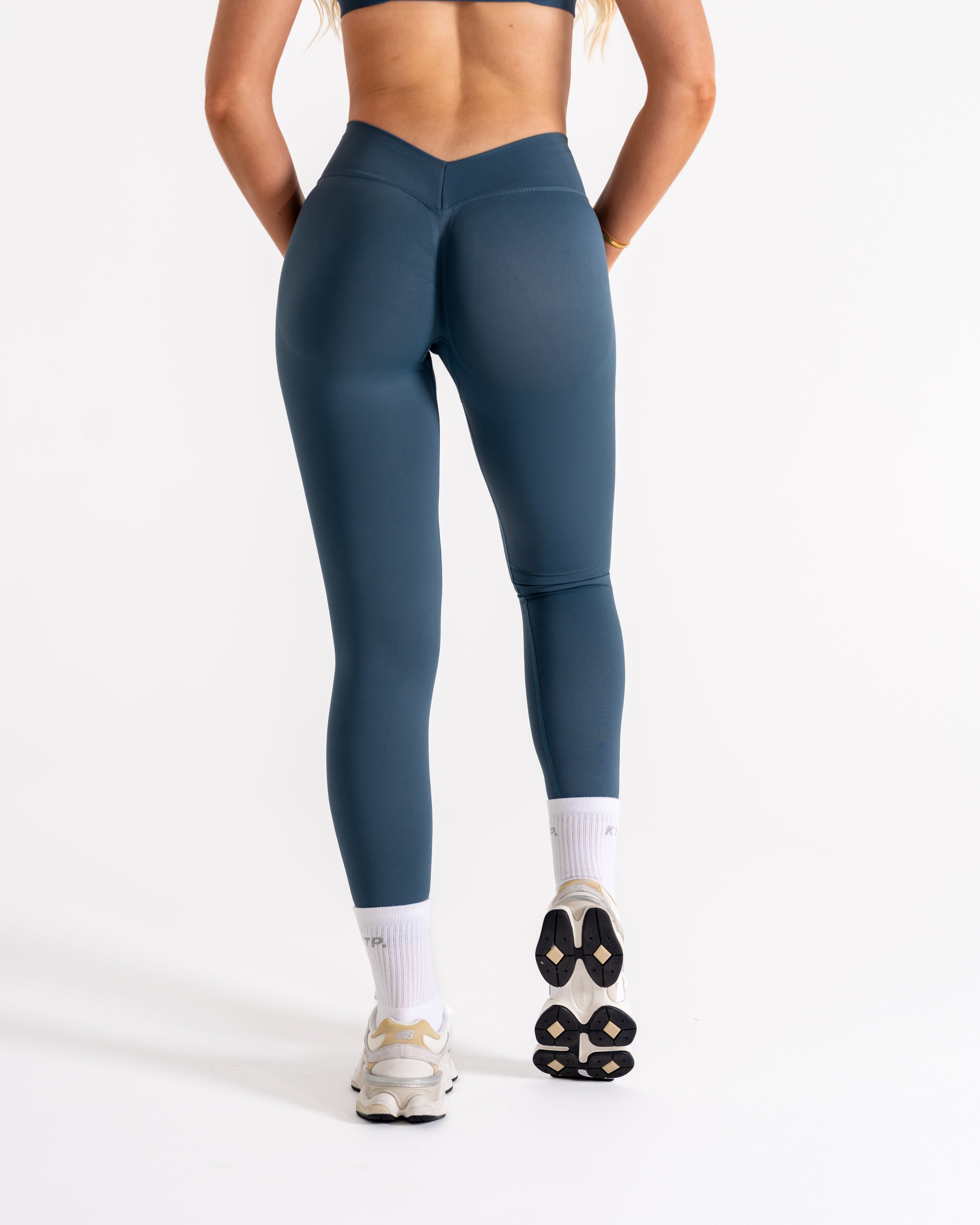 LJ V-BACK SCRUNCH LEGGING - BLUE TEAL