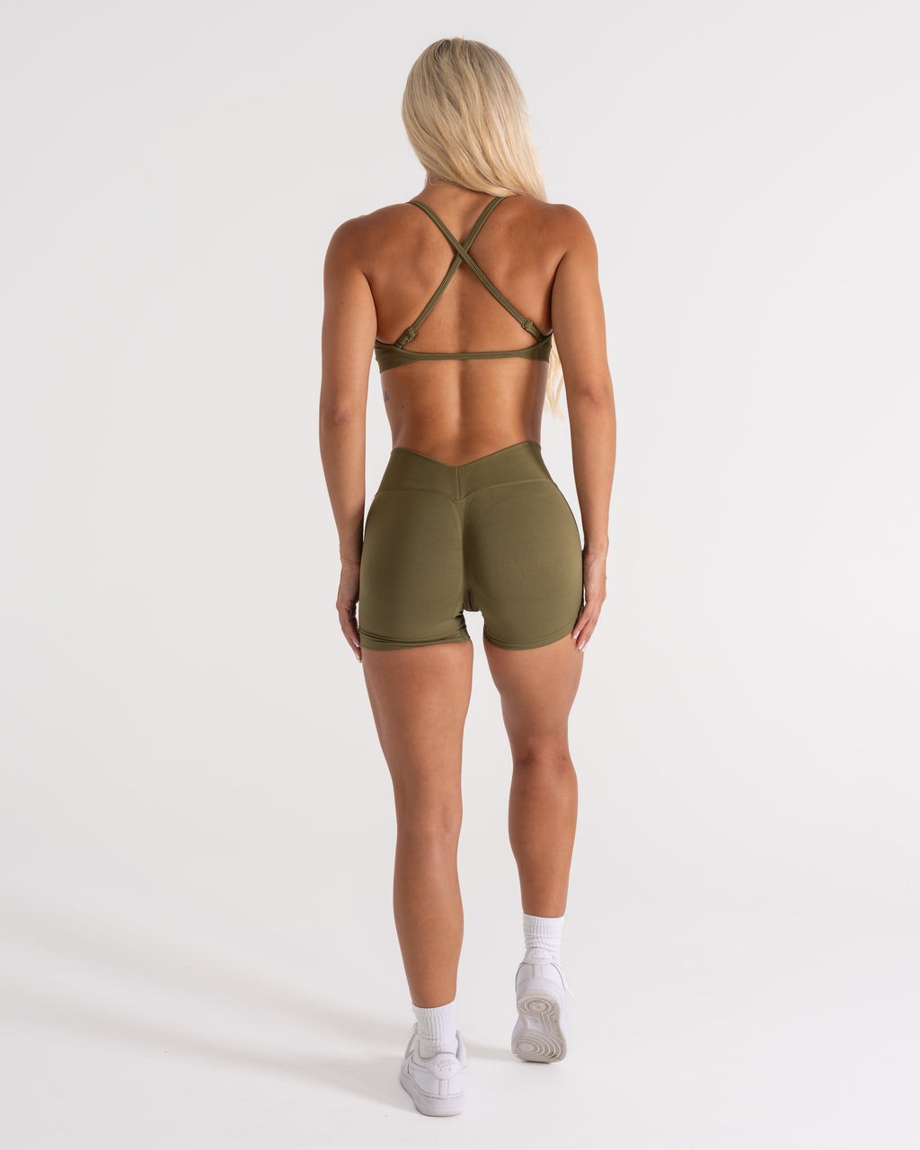 LJ V-BACK SCRUNCH SHORTS - DARK KHAKI GREEN