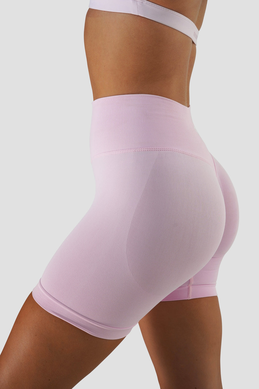 RECOIL HIGH WAIST SCRUNCH SHORTS - PINK