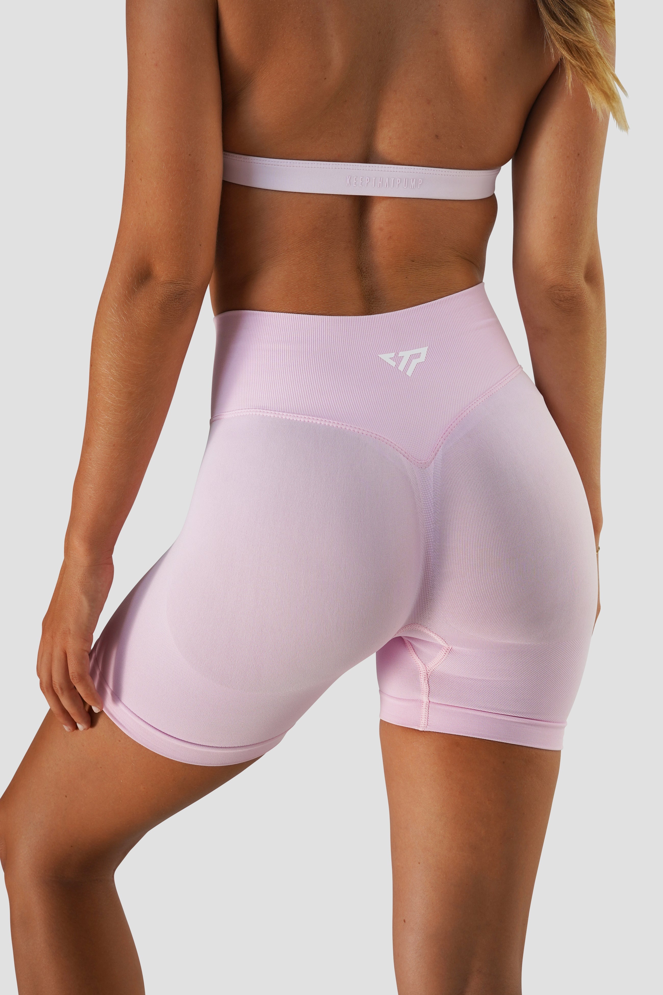 RECOIL HIGH WAIST SCRUNCH SHORTS - PINK