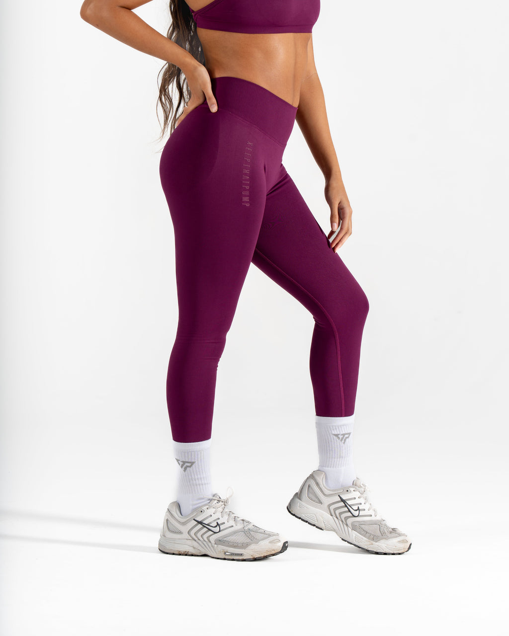 LJ V-BACK SCRUNCH LEGGING - BERRY