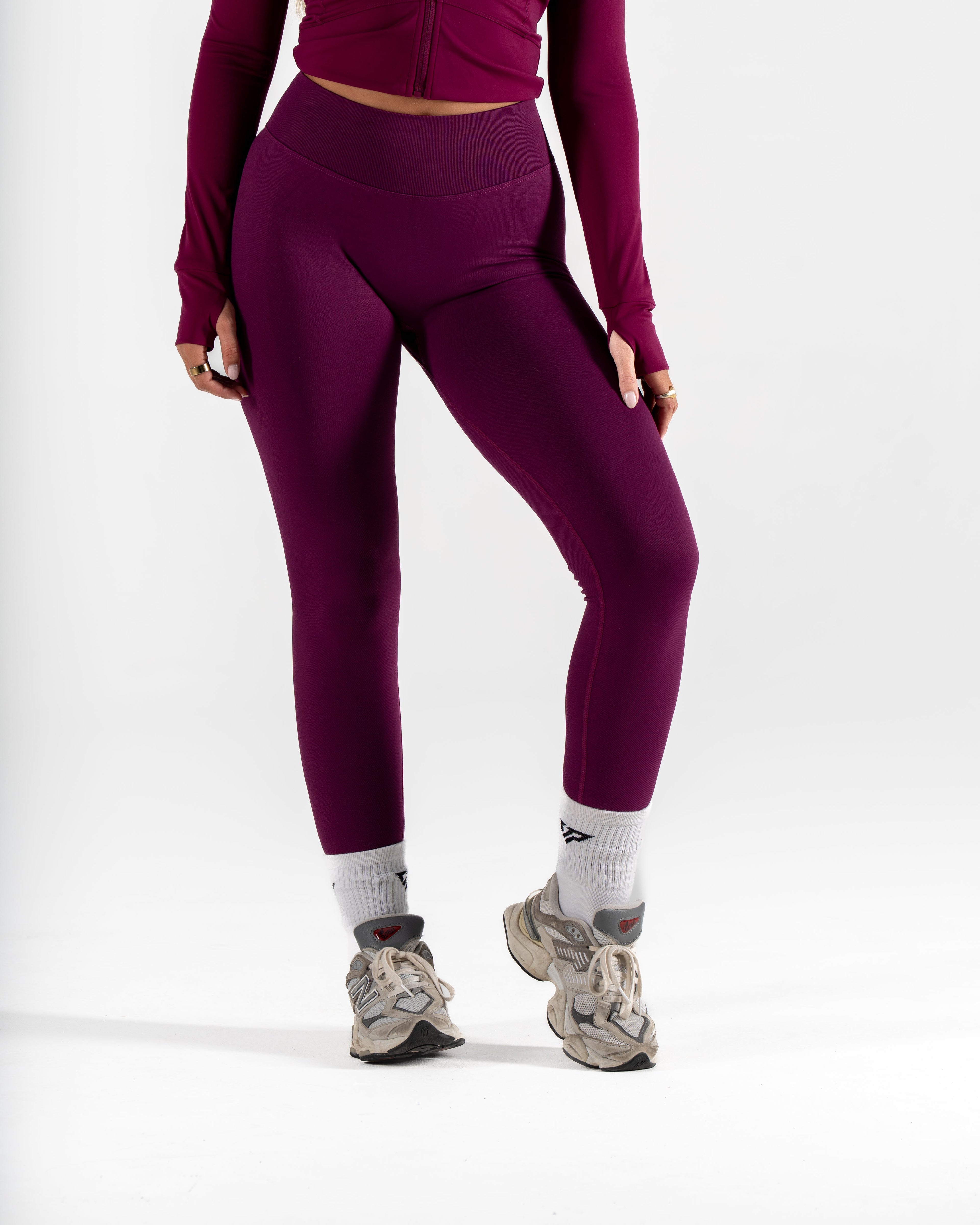 RECOIL LEGGING - BERRY