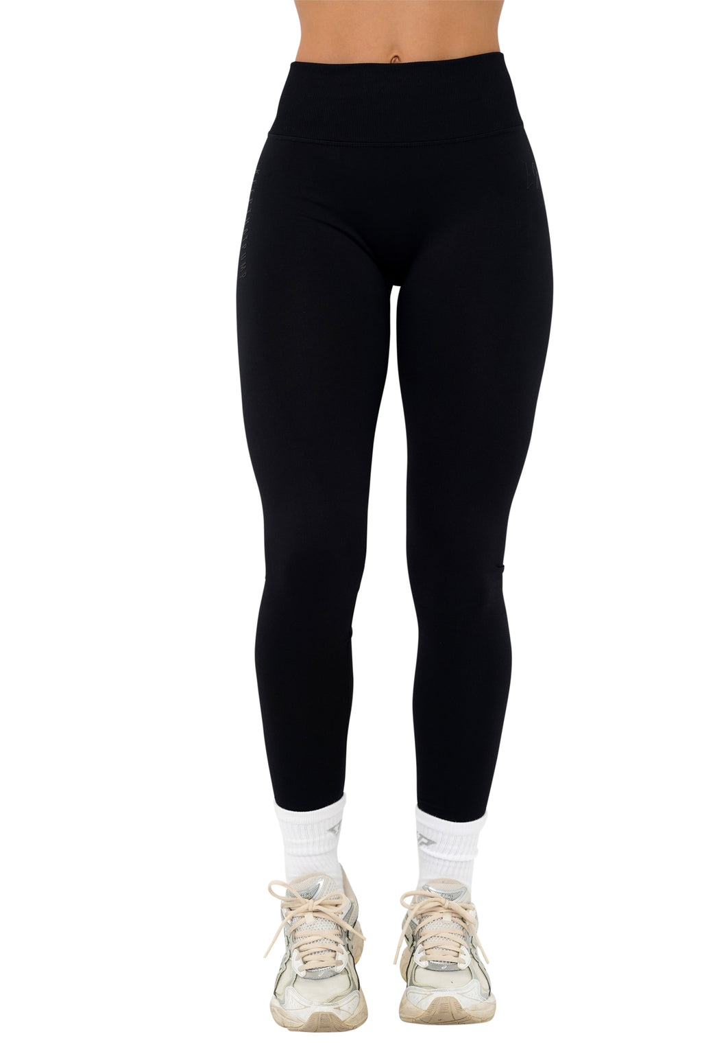 LJ V-BACK SCRUNCH LEGGING - BLACK