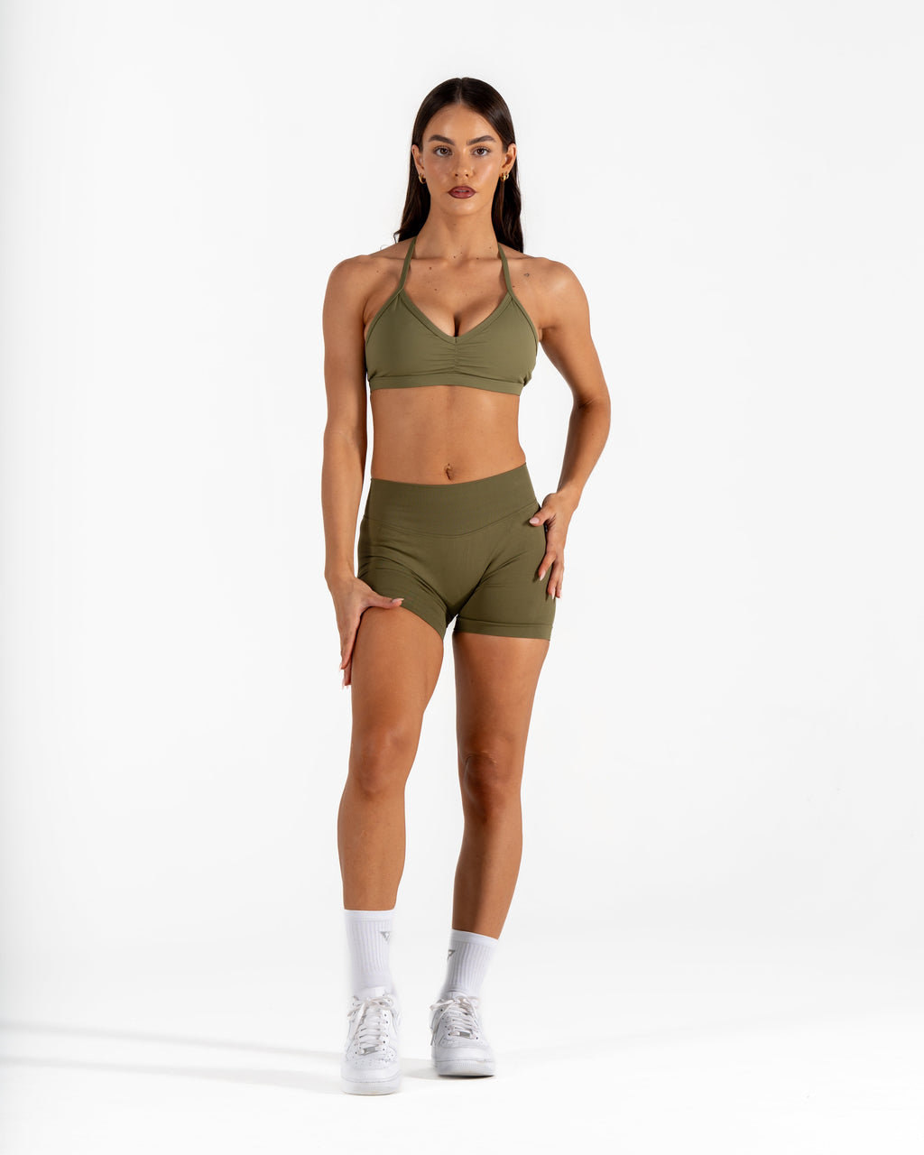 RECOIL SCRUNCH SHORTS - DARK KHAKI GREEN