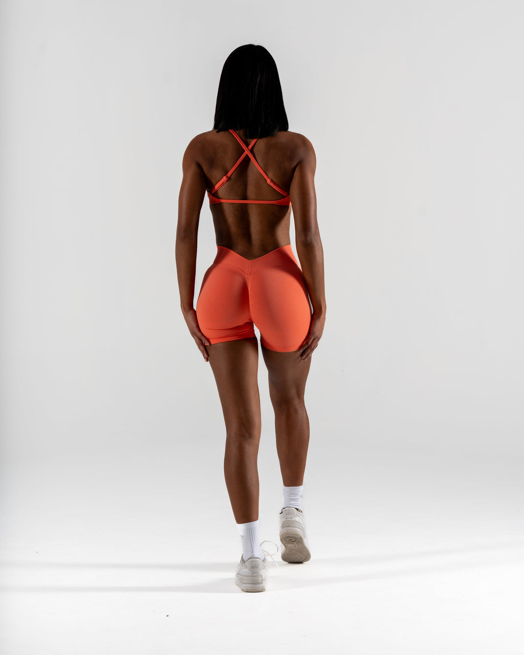 LJ V-BACK SCRUNCH SHORTS - TAHITI ORANGE