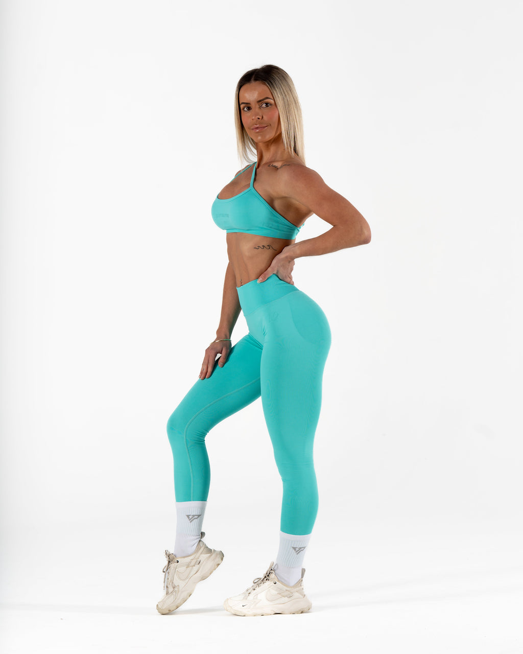 LJ V-BACK SCRUNCH LEGGING - AQUA