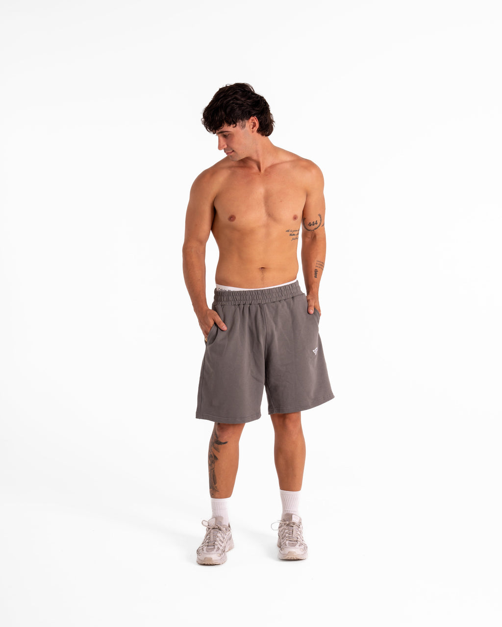 KTP CASUAL SHORTS - MEDIUM GREY