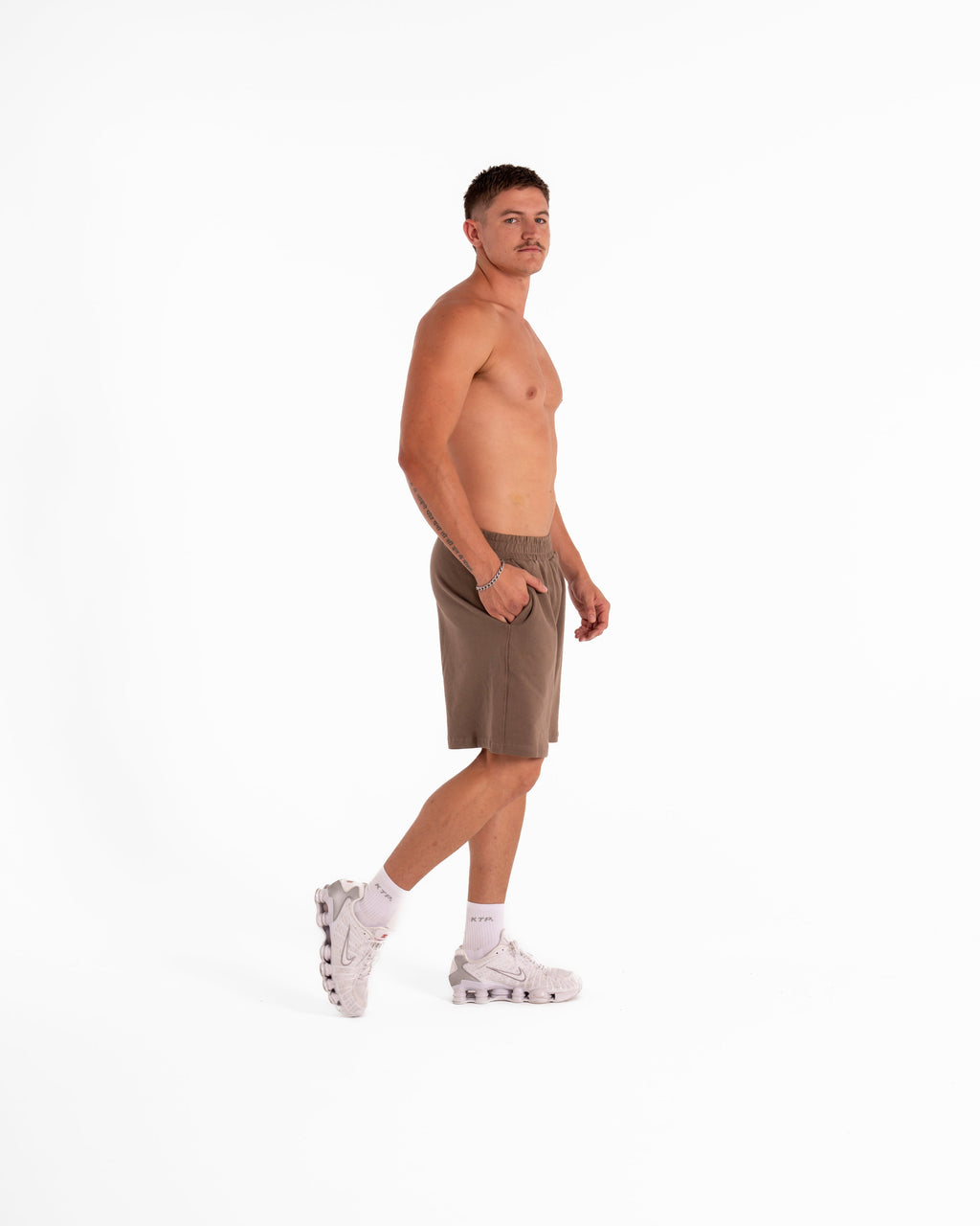 KTP CASUAL SHORTS - BROWN