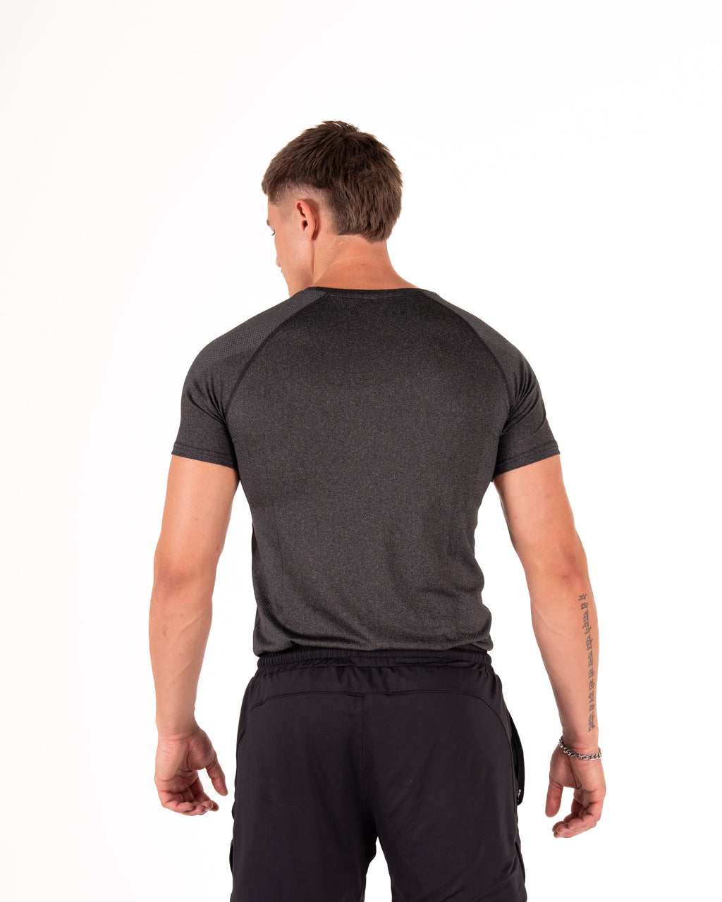 KTP MEN'S ULTRA FIT TEE - BLACK