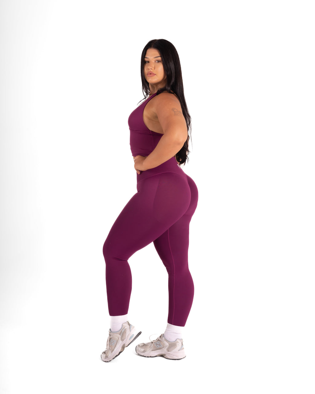 RECOIL HIGH WAIST SCRUNCH LEGGING - BERRY