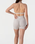 CORE SCRUNCH SHORTS - CLOUD GREY