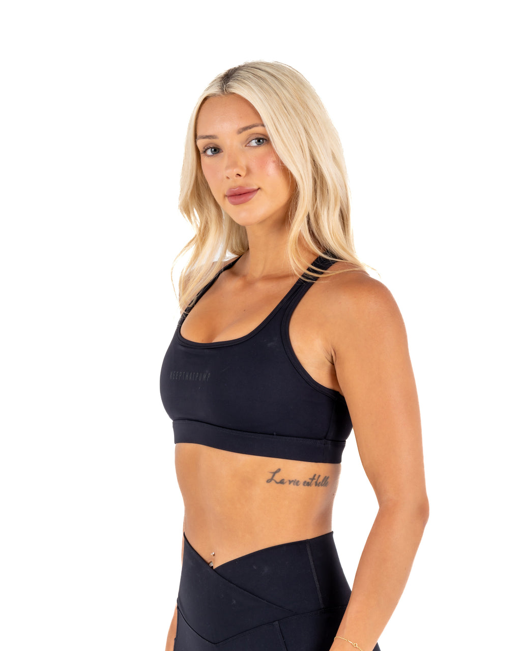 IGNITE MOMENTUM CROP - BLACK