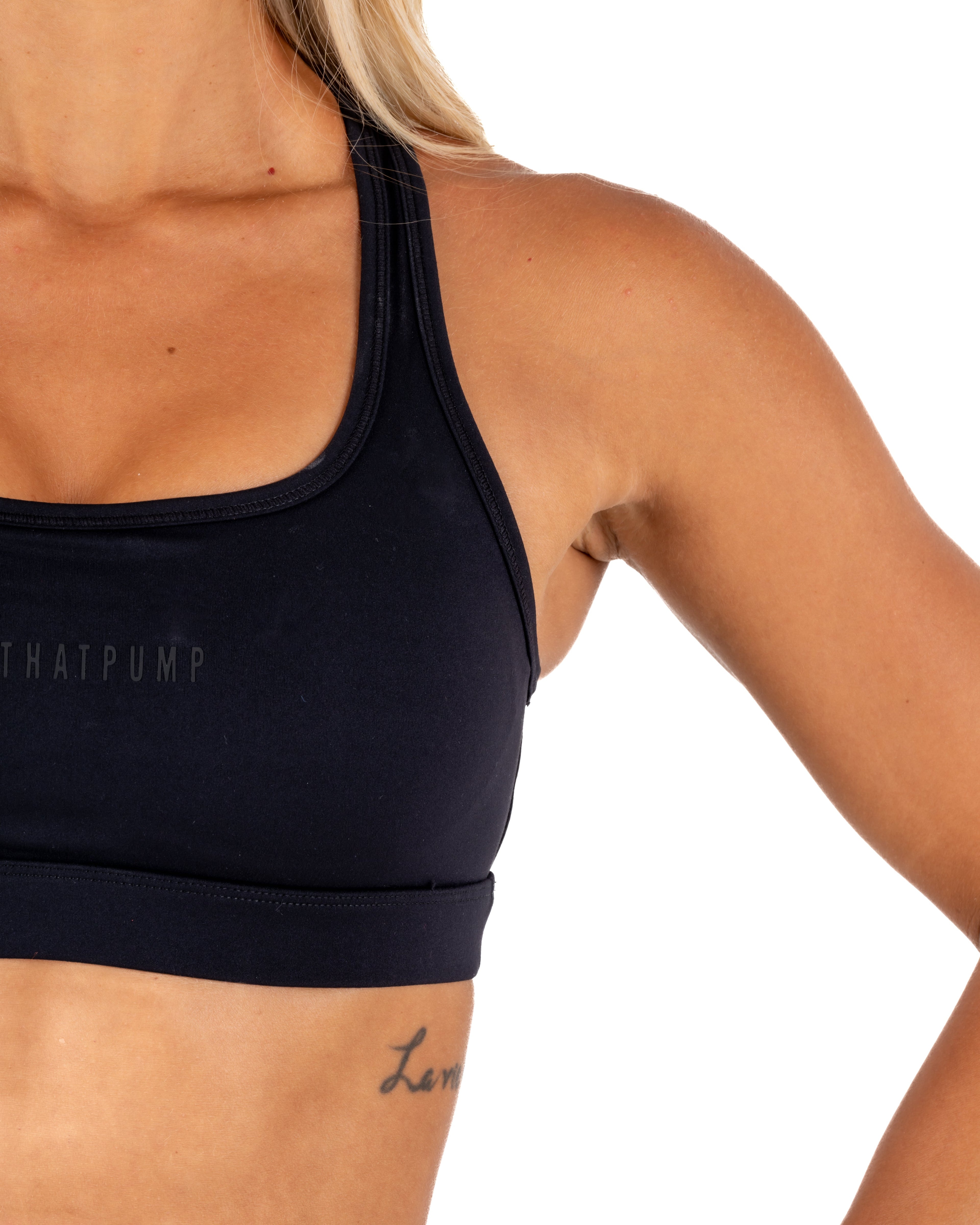 IGNITE MOMENTUM CROP - BLACK
