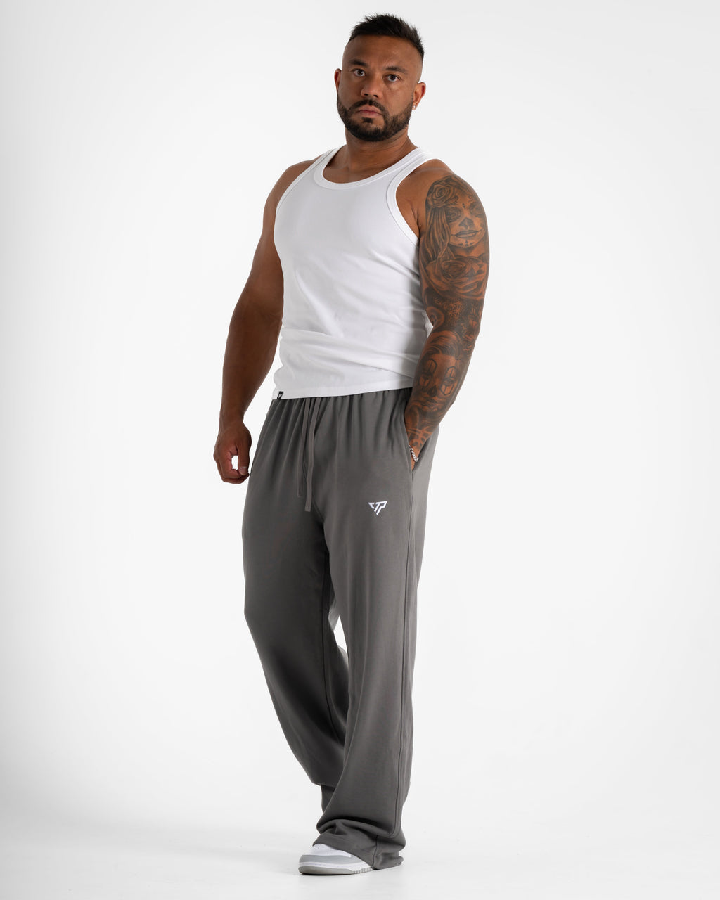 KTP STRAIGHT LEG JOGGER - DARK GREY
