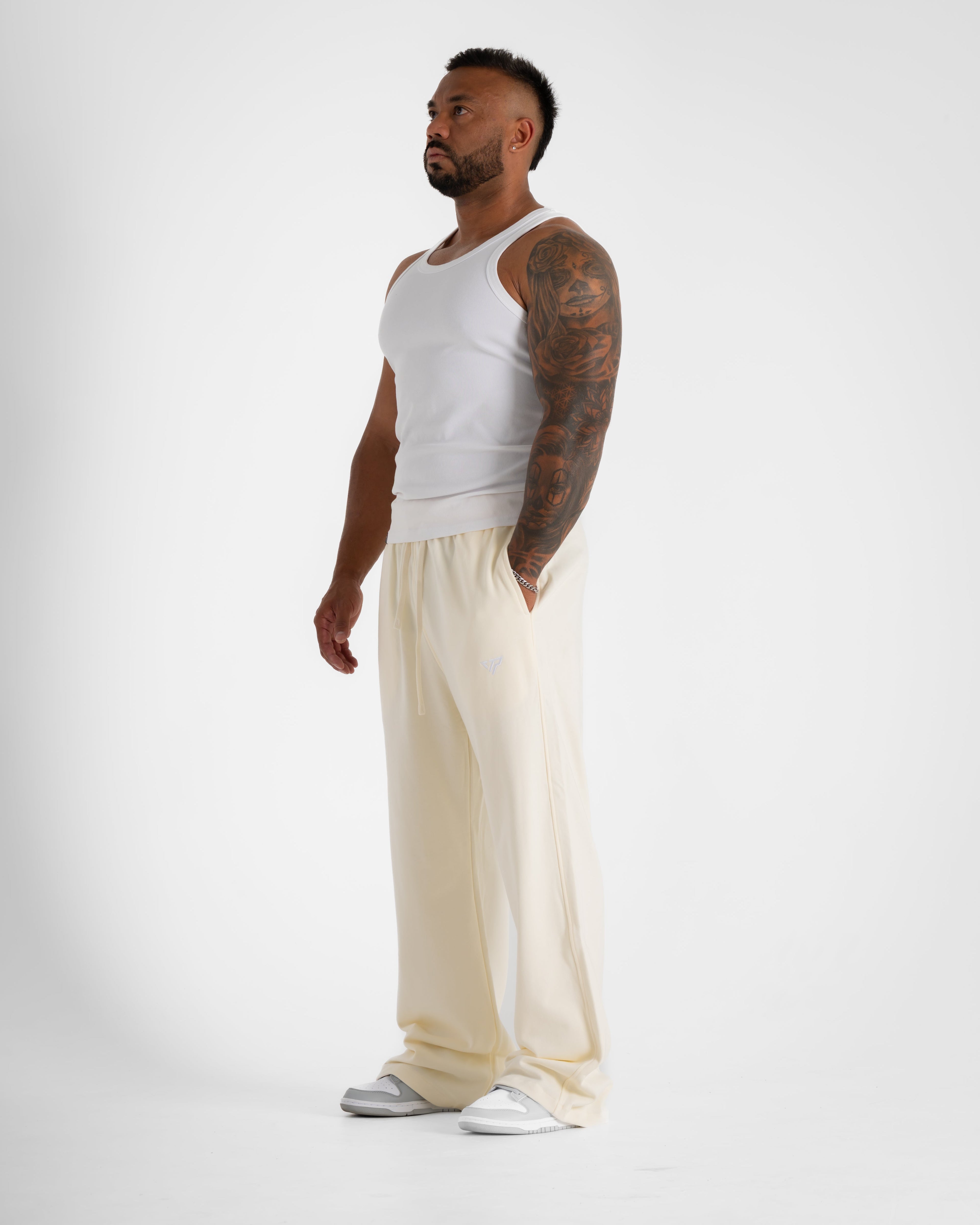 KTP STRAIGHT LEG JOGGER - IVORY