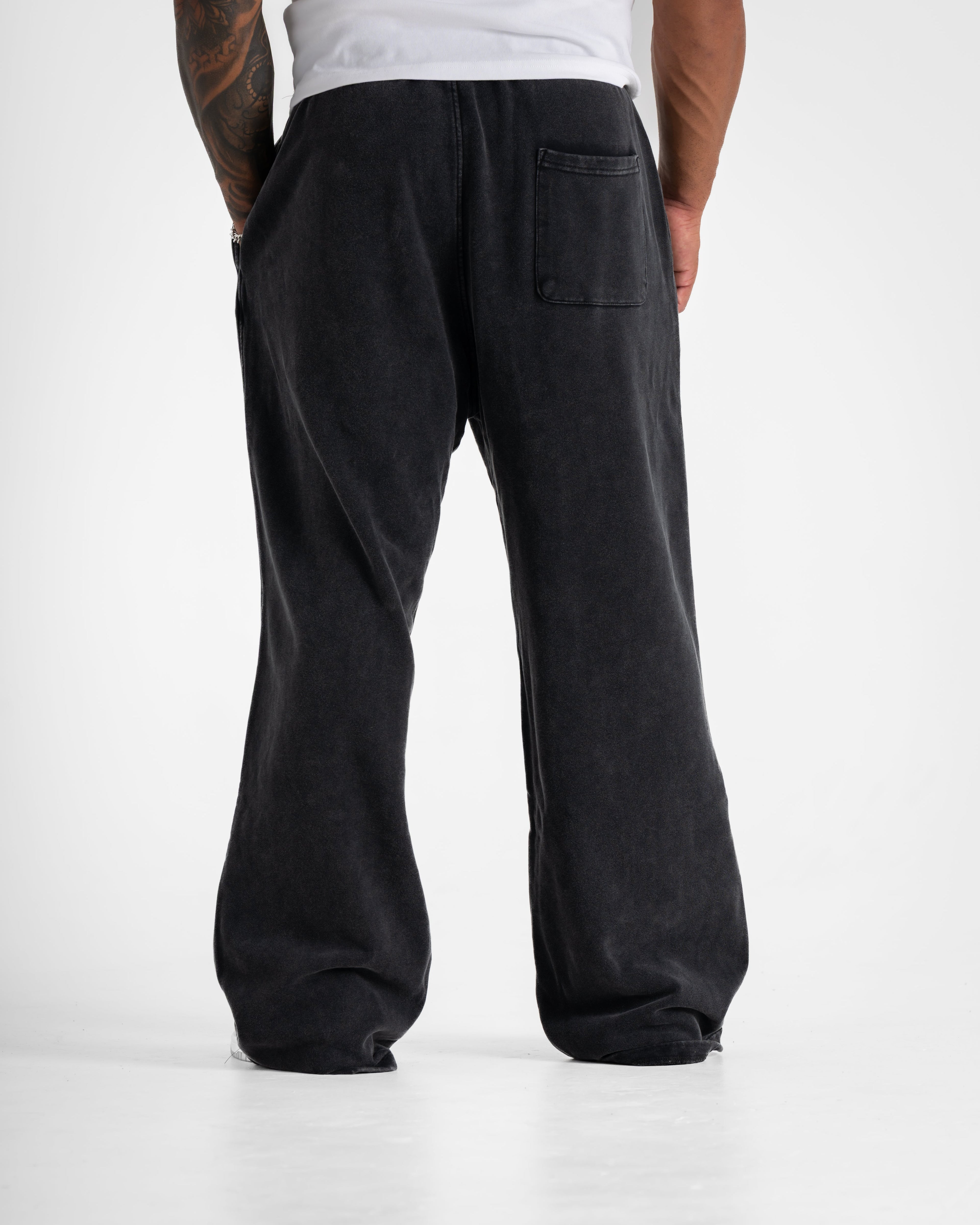 KTP STRAIGHT LEG JOGGER - BLACK