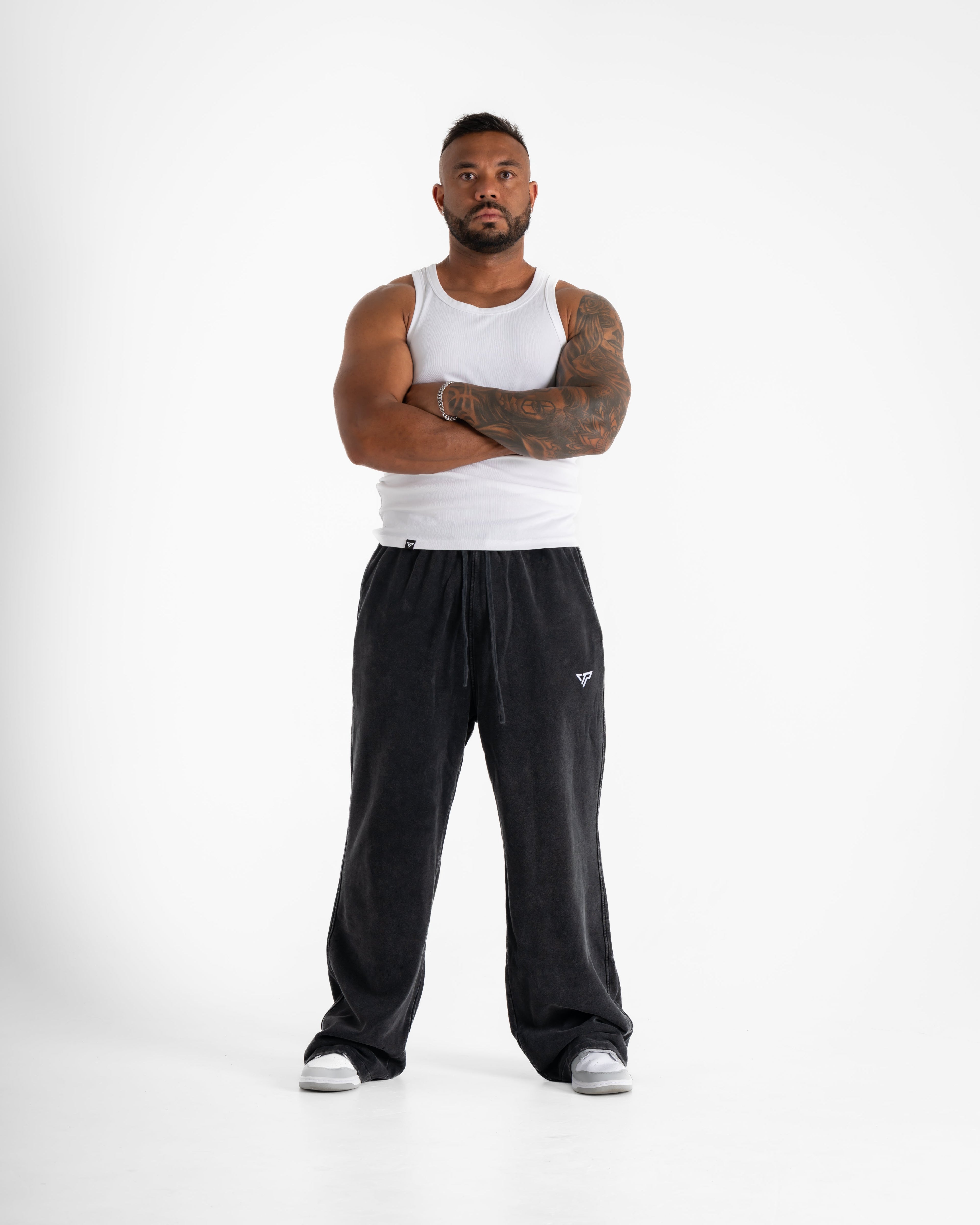 KTP STRAIGHT LEG JOGGER - BLACK