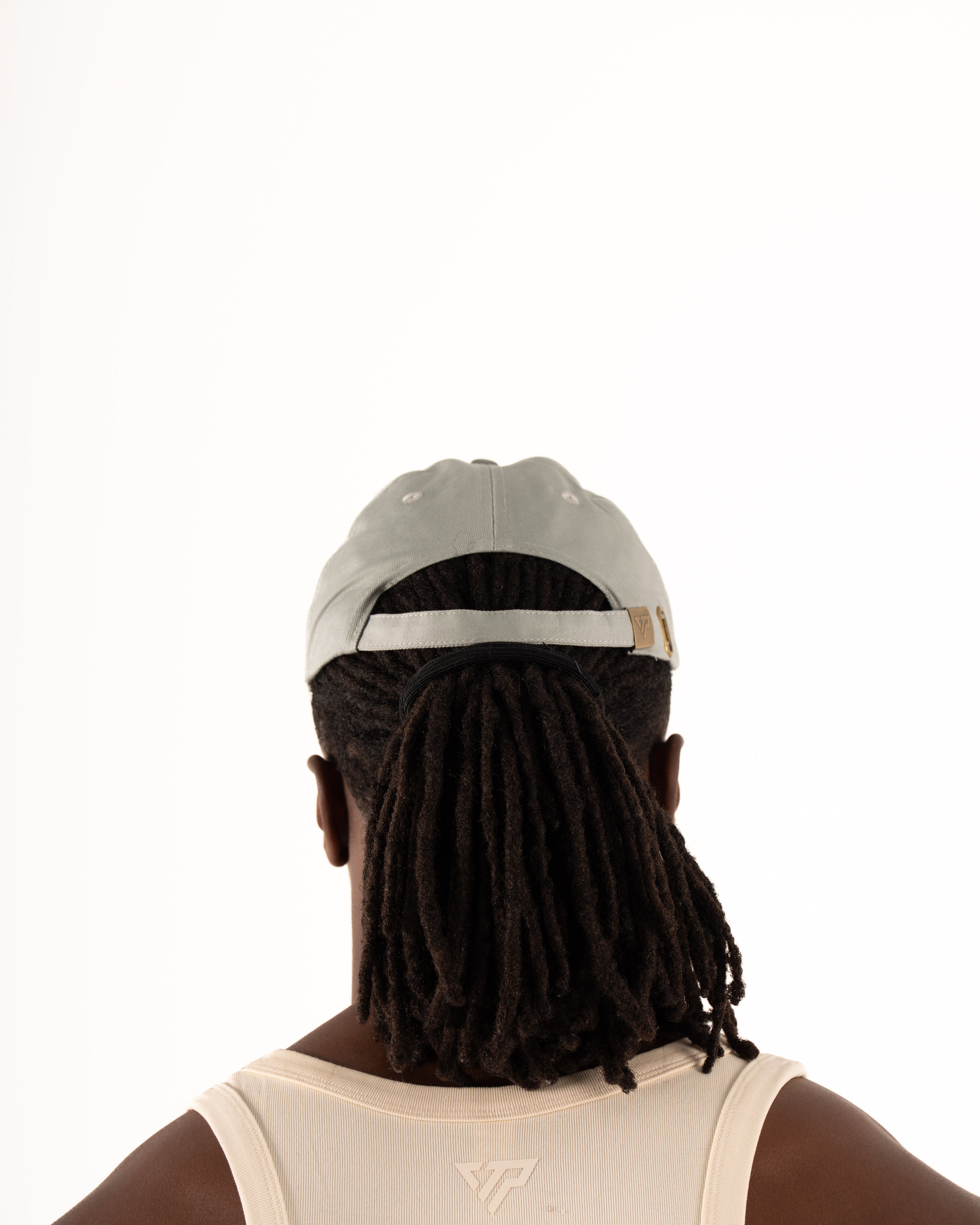 UNISEX CLASSIC CAP - LIGHT GREY