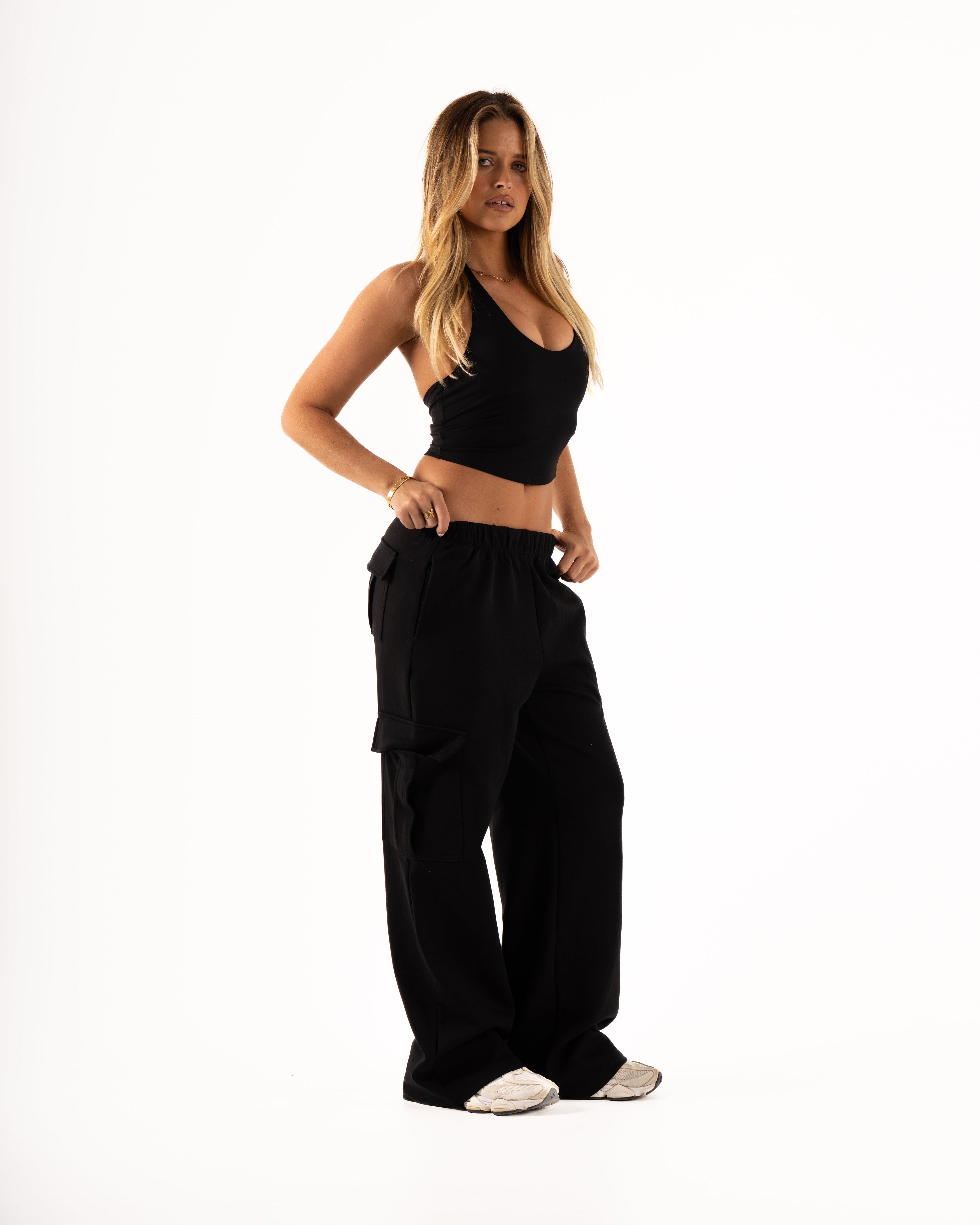 KTP WOMEN'S CARGO JOGGERS - BLACK
