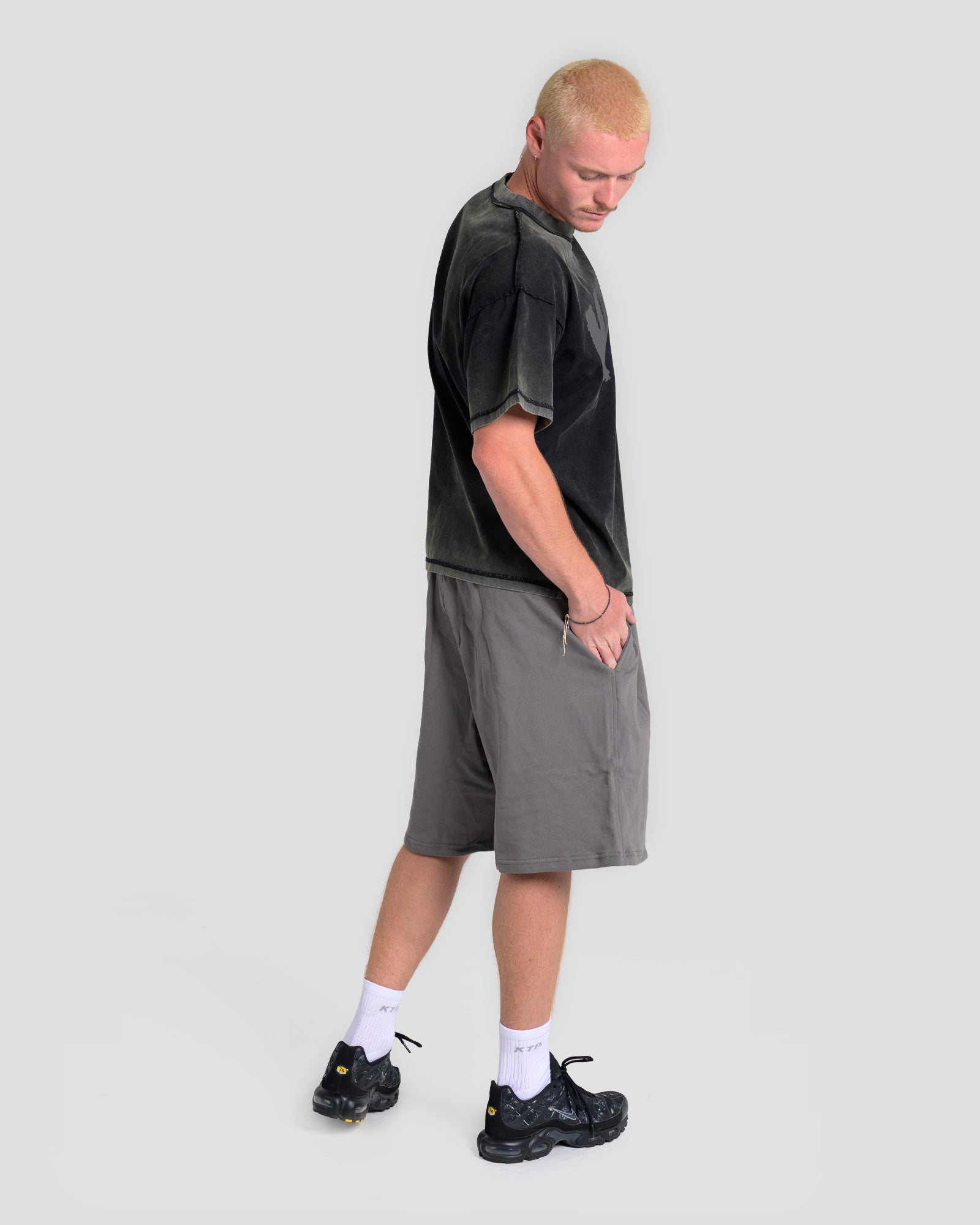 KTP DRIP TEE - BLACK