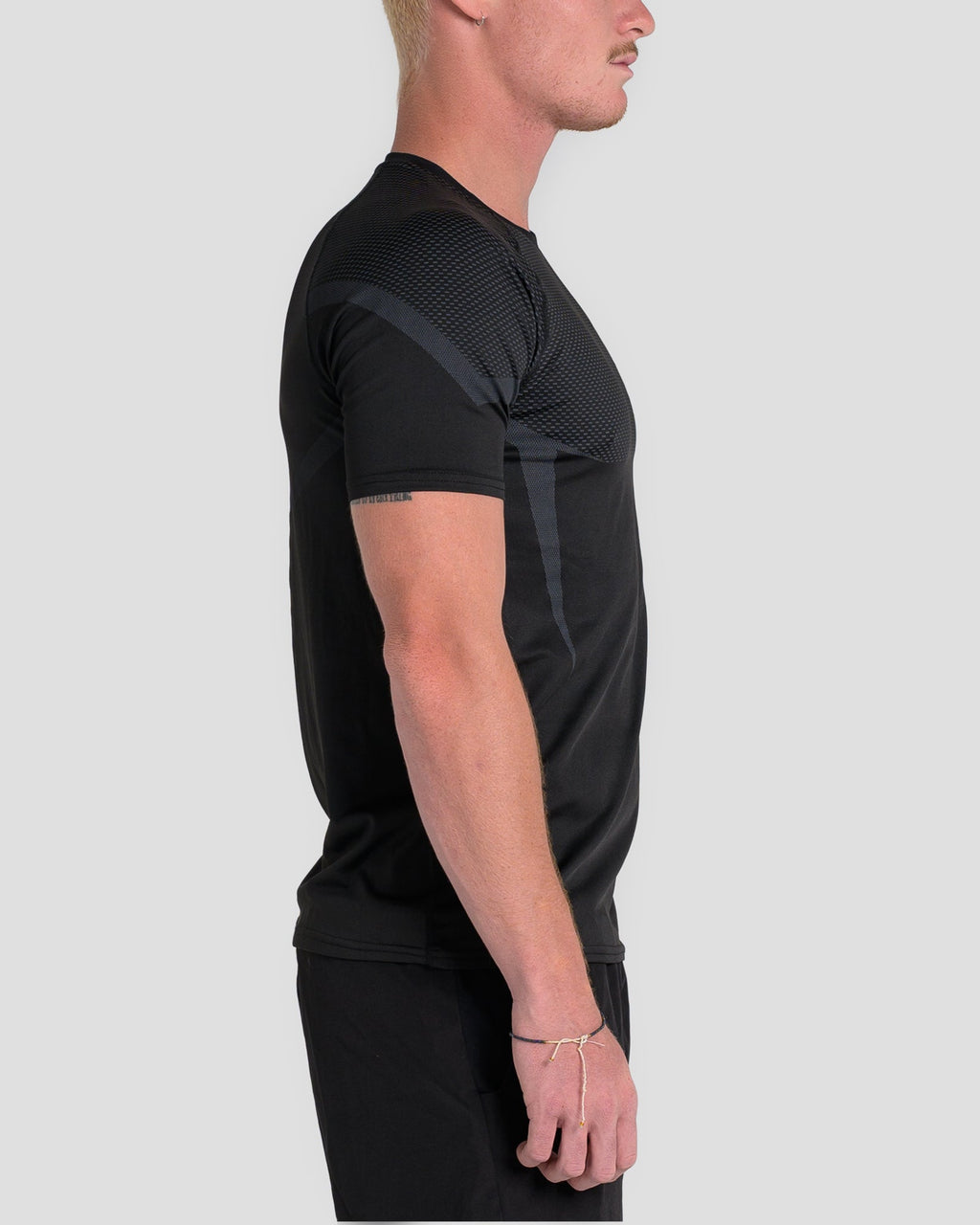 KTP MEN'S FLEXFIT TEE - BLACK