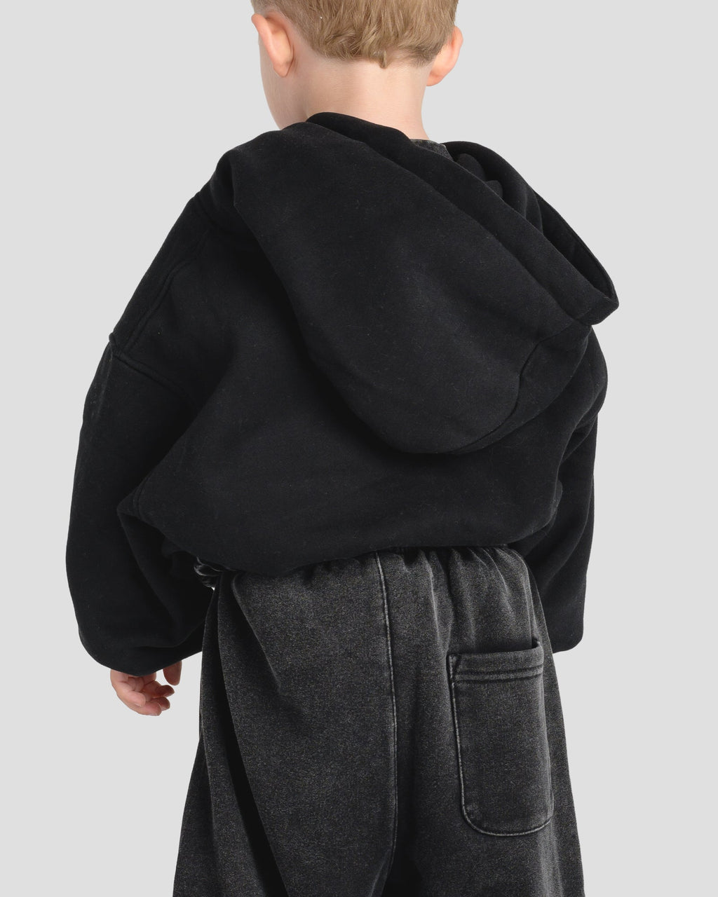 KIDS SEASON 1 HOODIE - BLACK