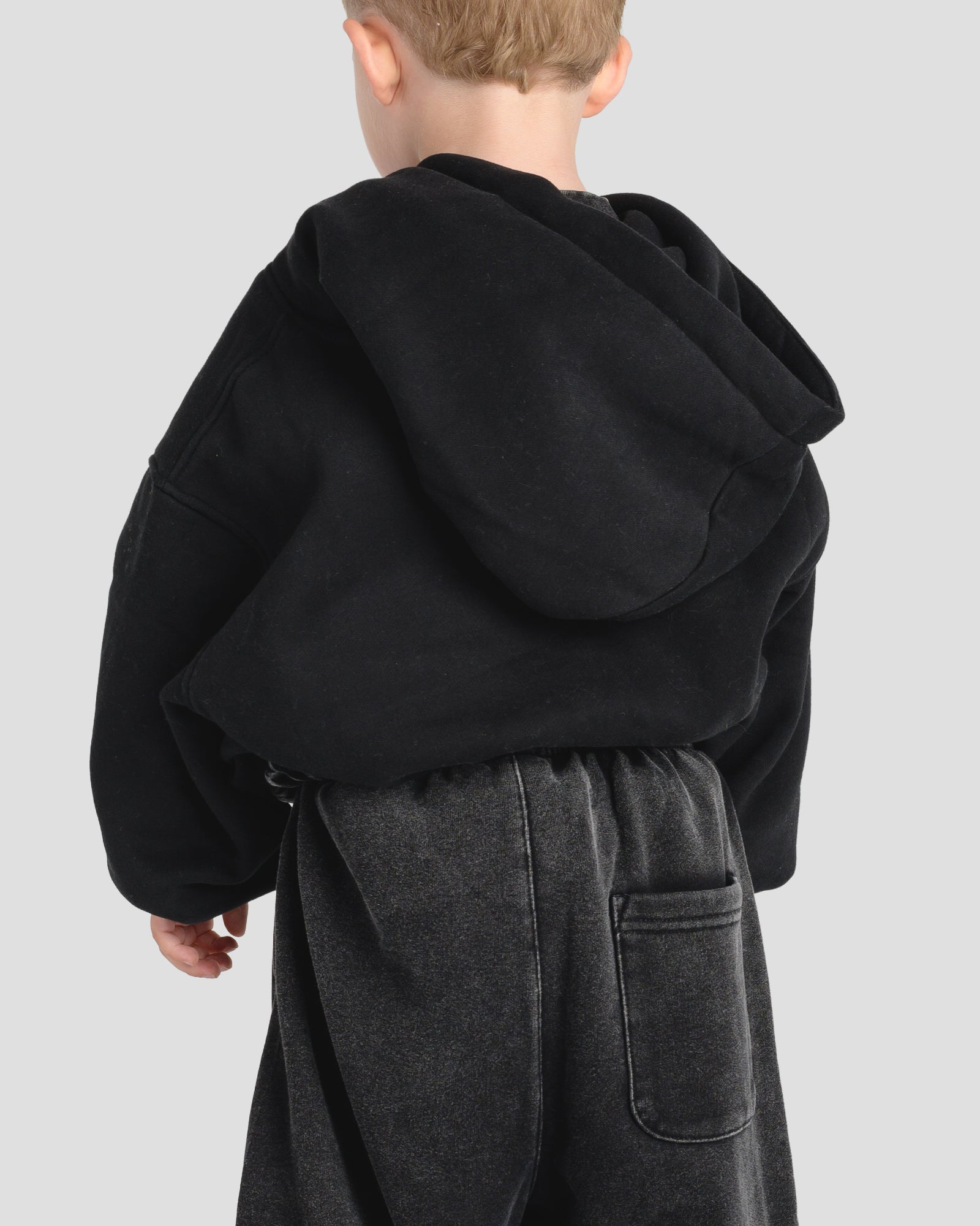 KIDS SEASON 1 HOODIE - BLACK