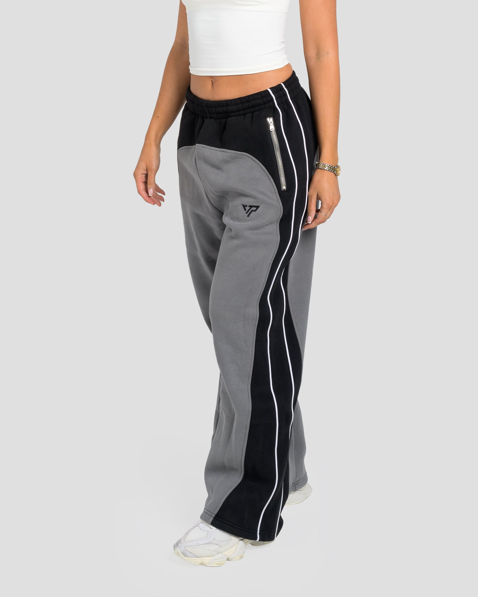 SUPERIOR TRACKPANTS - BLACK/GREY