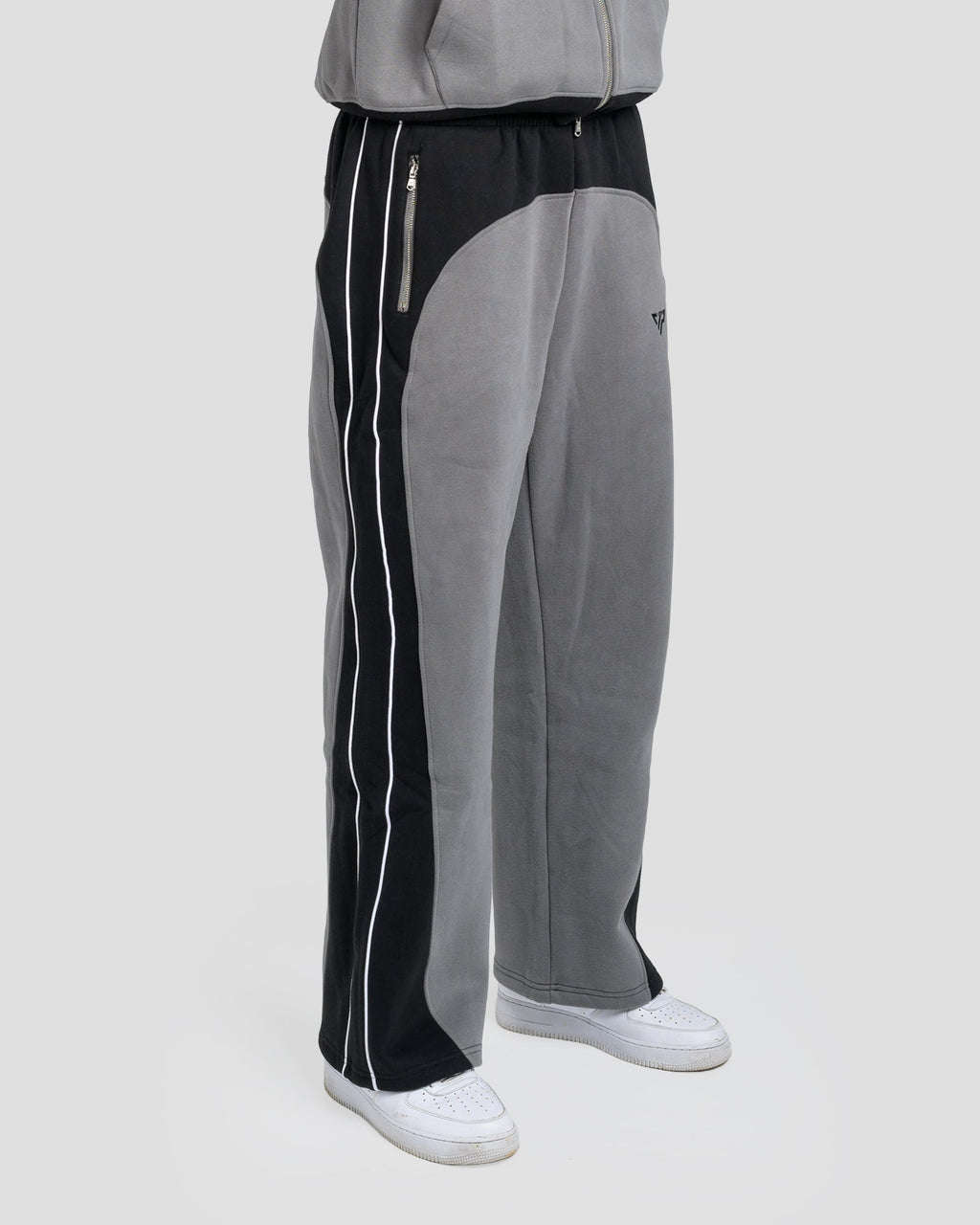 SUPERIOR TRACKPANTS - BLACK/GREY