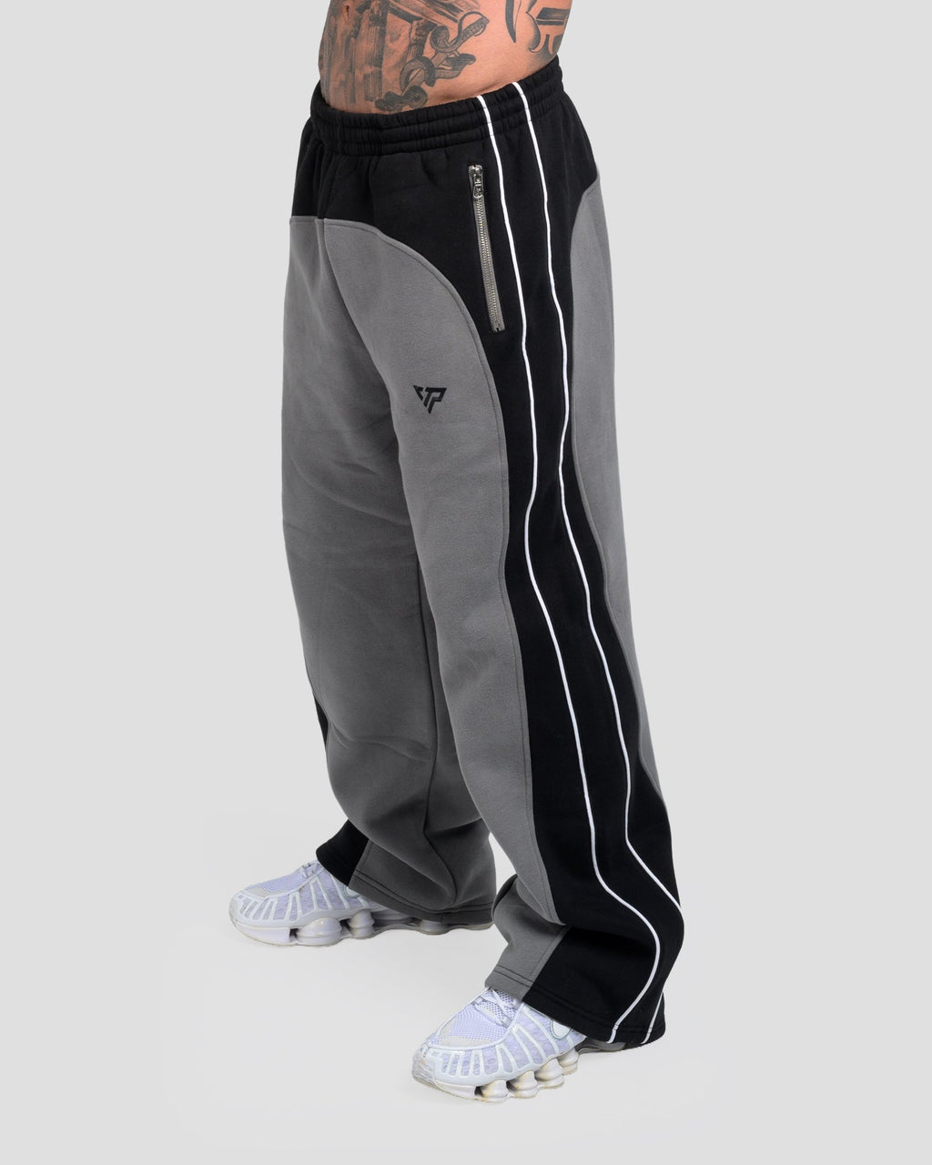 SUPERIOR TRACKPANTS - BLACK/GREY