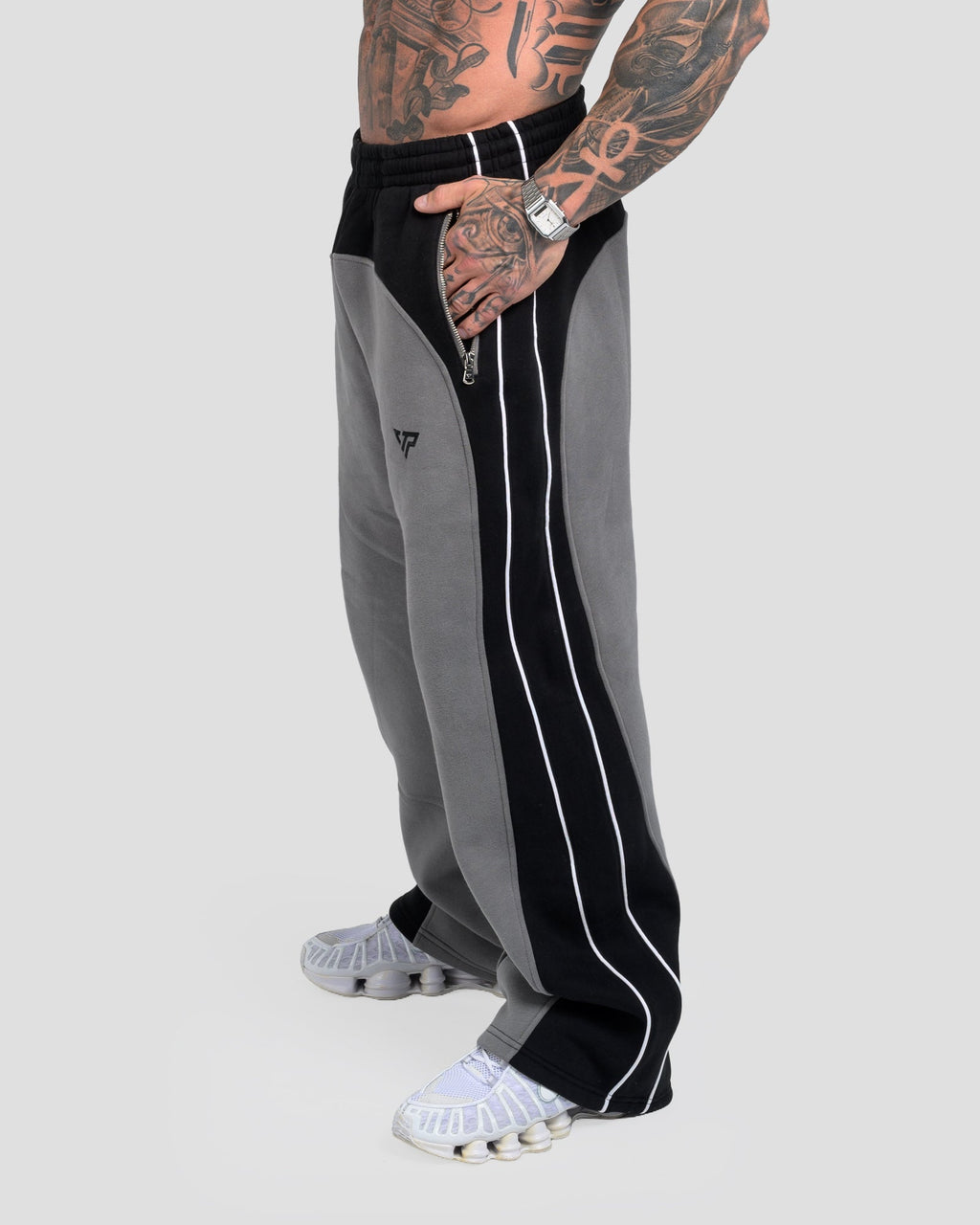 SUPERIOR TRACKPANTS - BLACK/GREY
